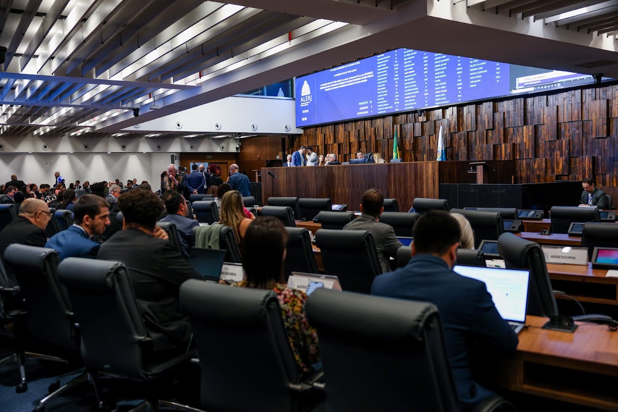 PL anuncia representação contra Renata Souza e disputa por comando da Comissão da Mulher na Alerj