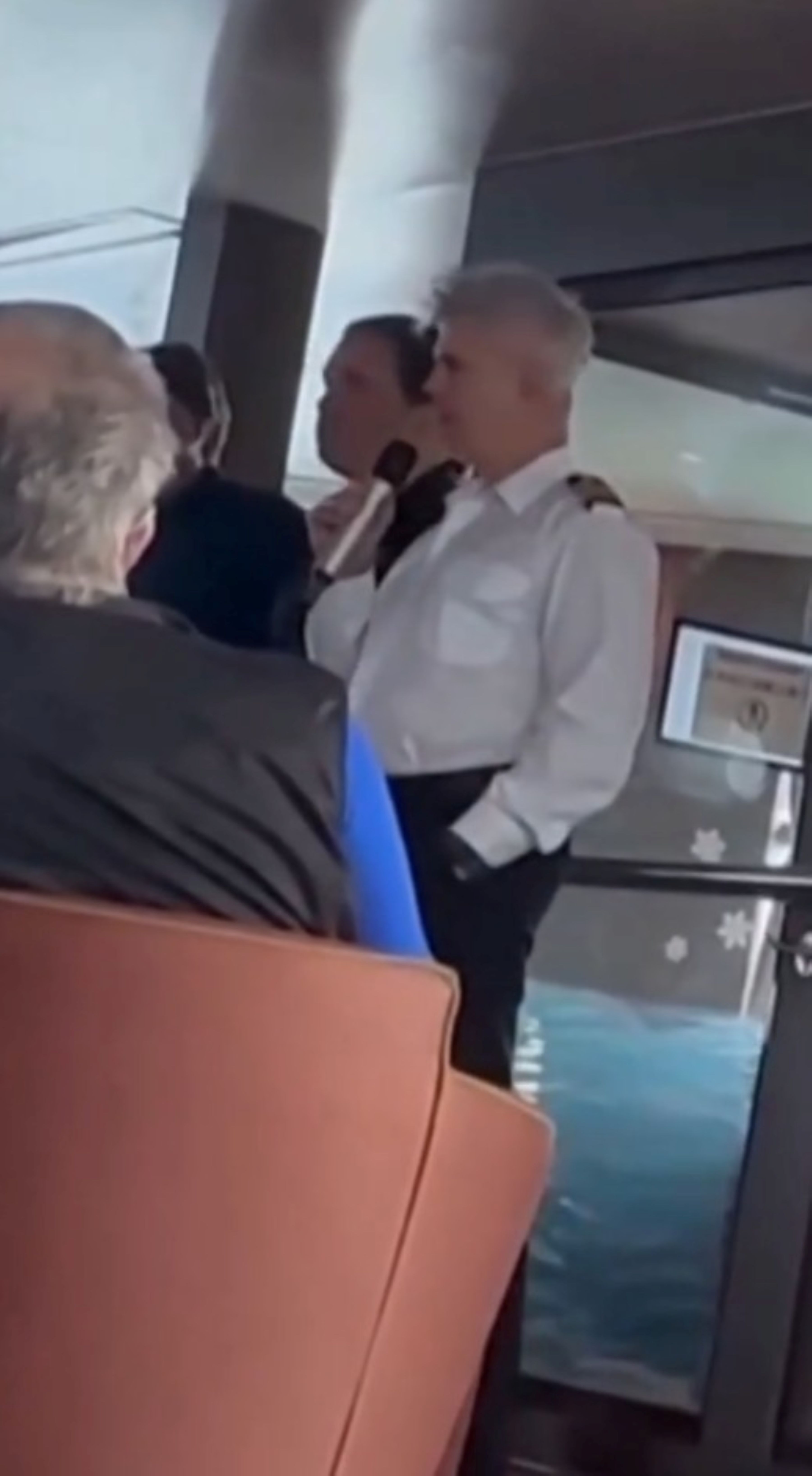 Cruzeiro com hantavírus tem vídeo de capitão anunciando morte a bordo: veja