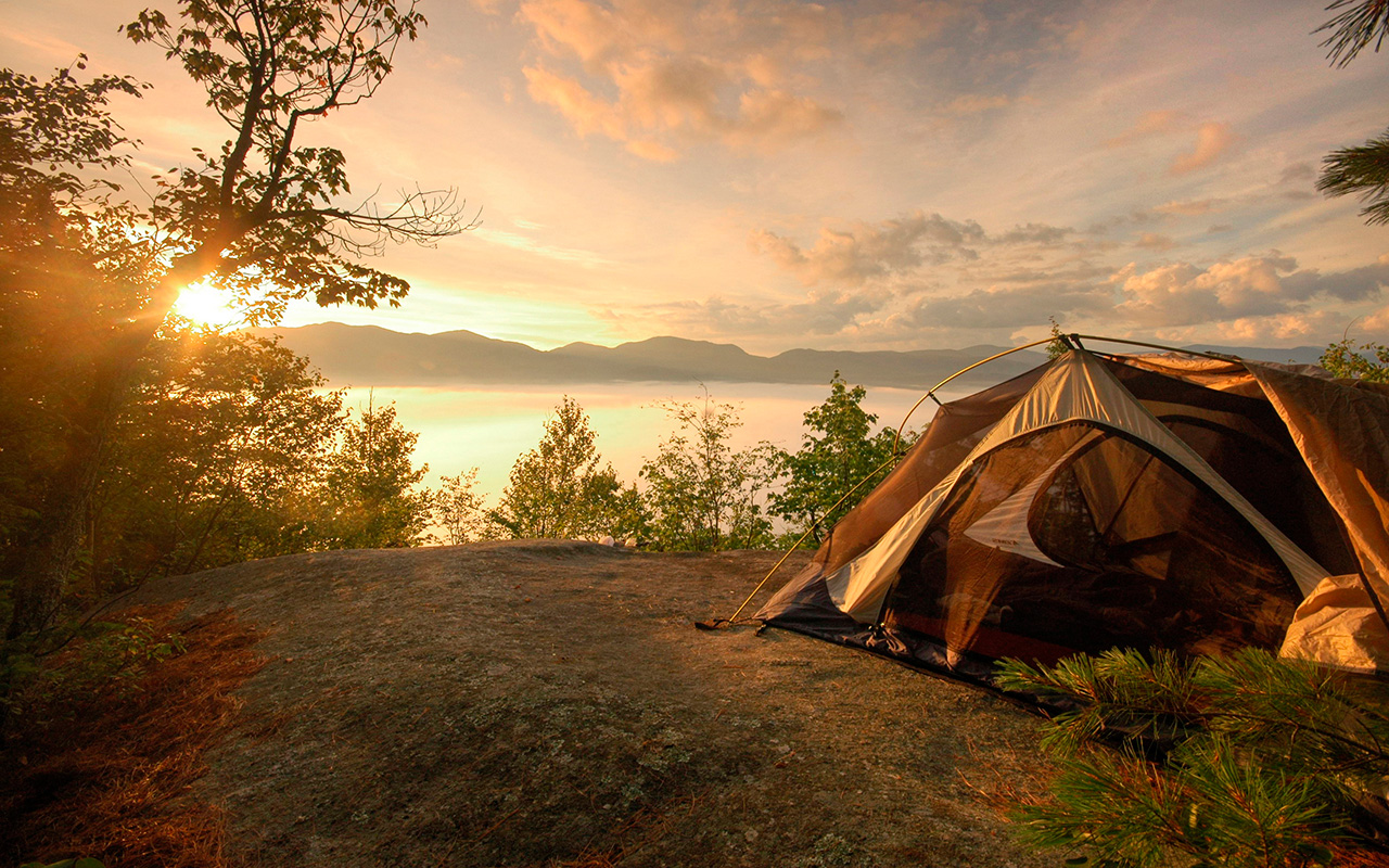 Do luxo ao perrengue gourmet: os 10 campings mais incríveis do Rio