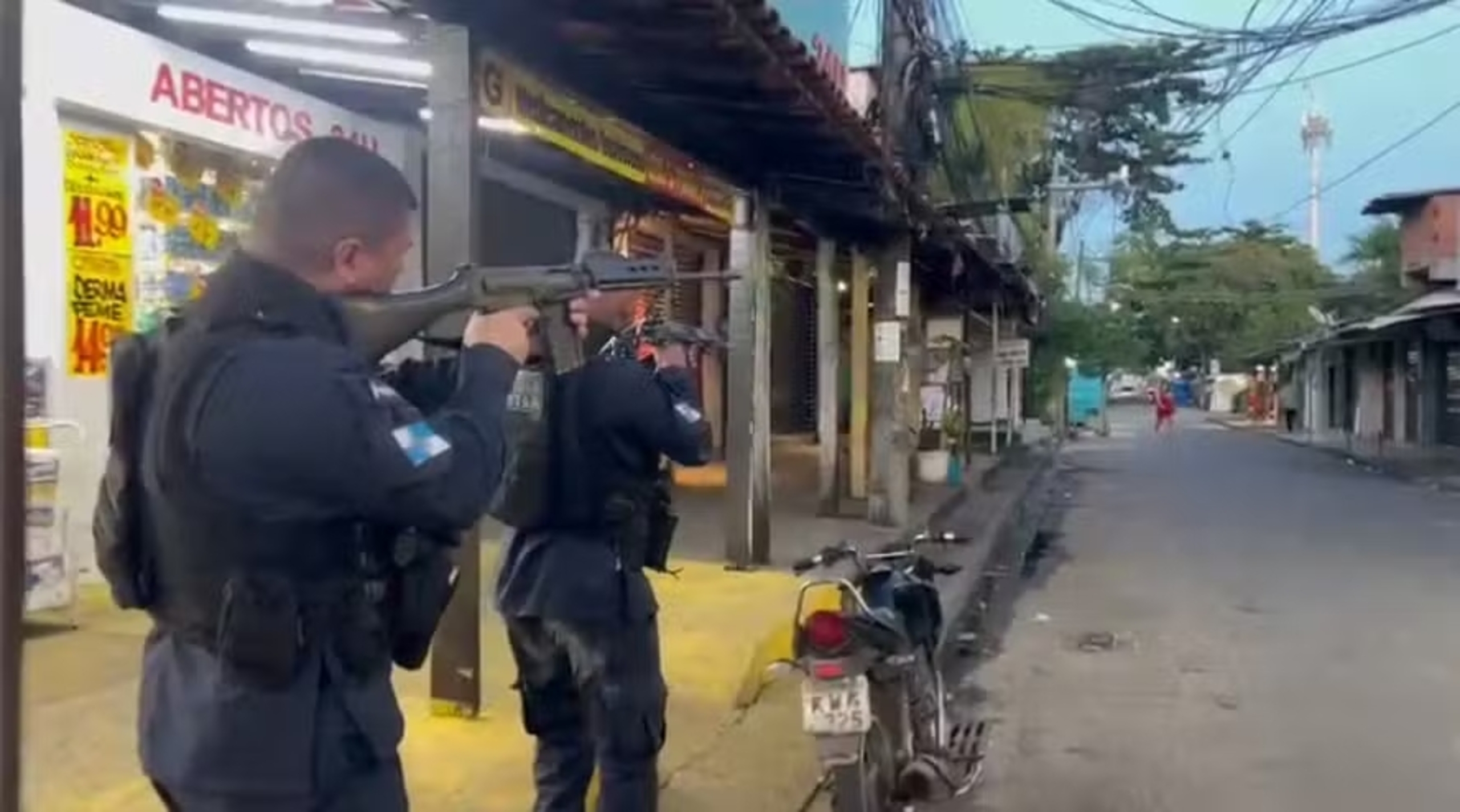 PM faz operação na Cidade de Deus e Gardênia Azul