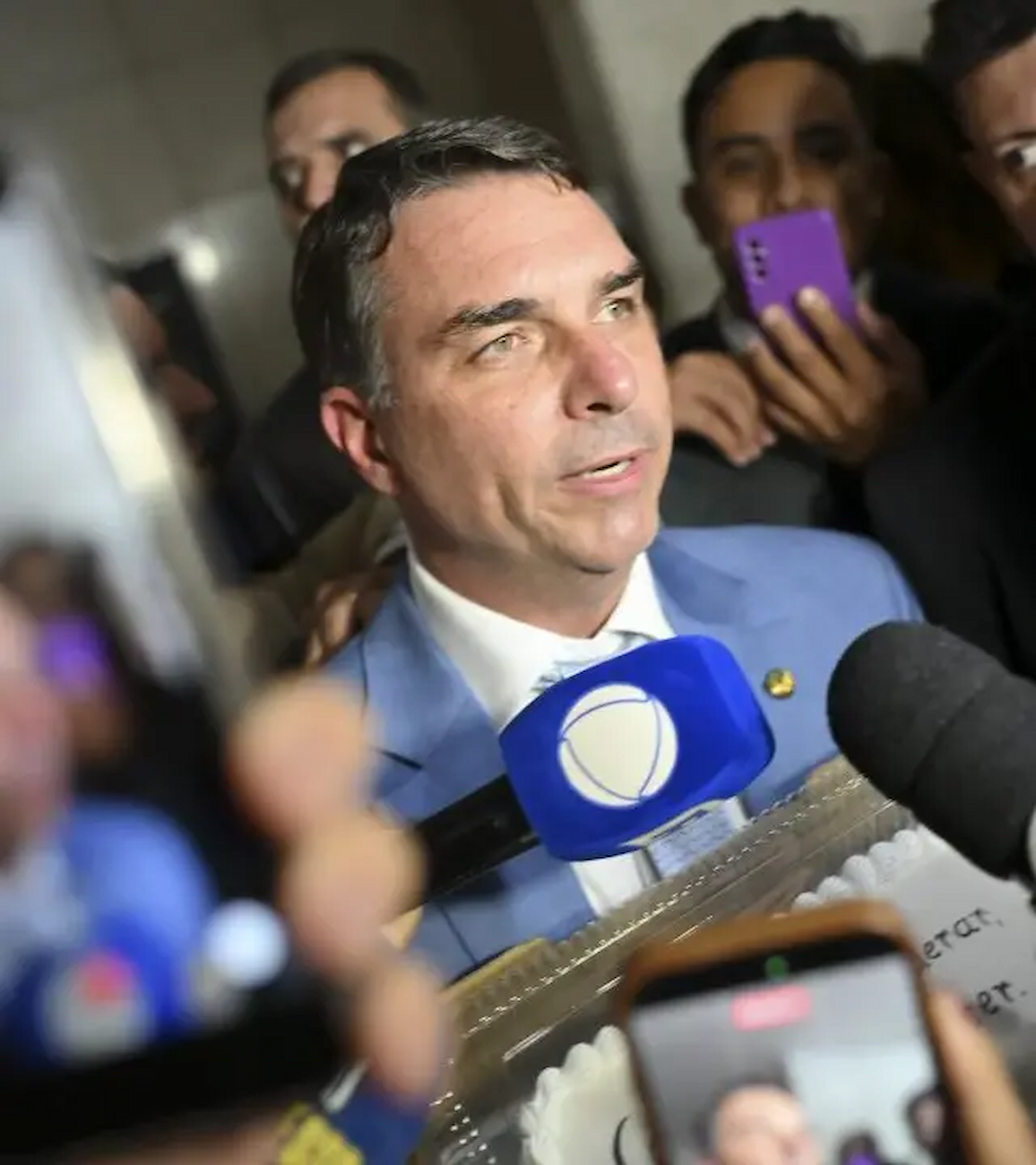 Flávio Bolsonaro mantém força nas redes mesmo após crise envolvendo caso Master