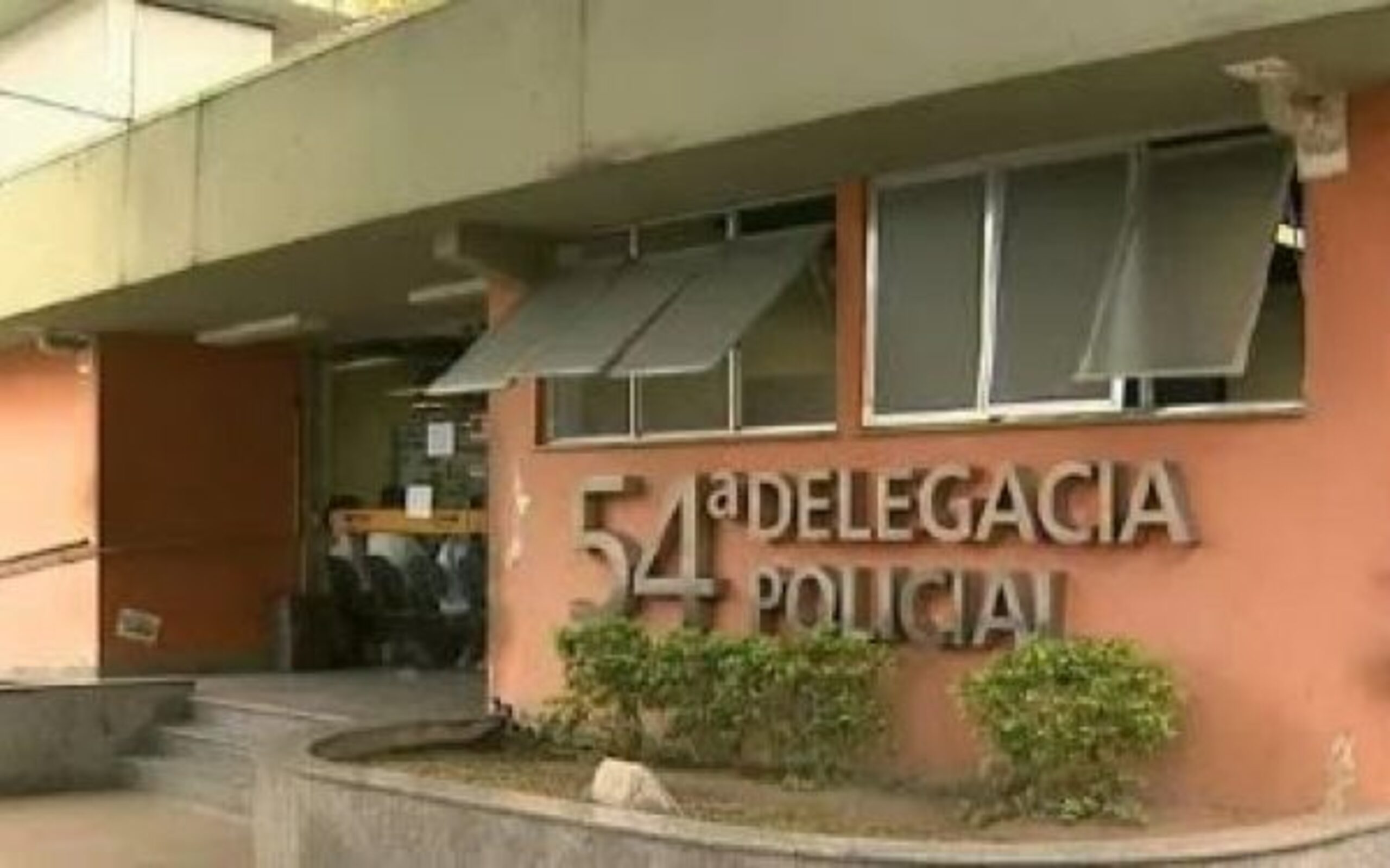 Polícia prende suspeitos de roubar motoristas de aplicativo