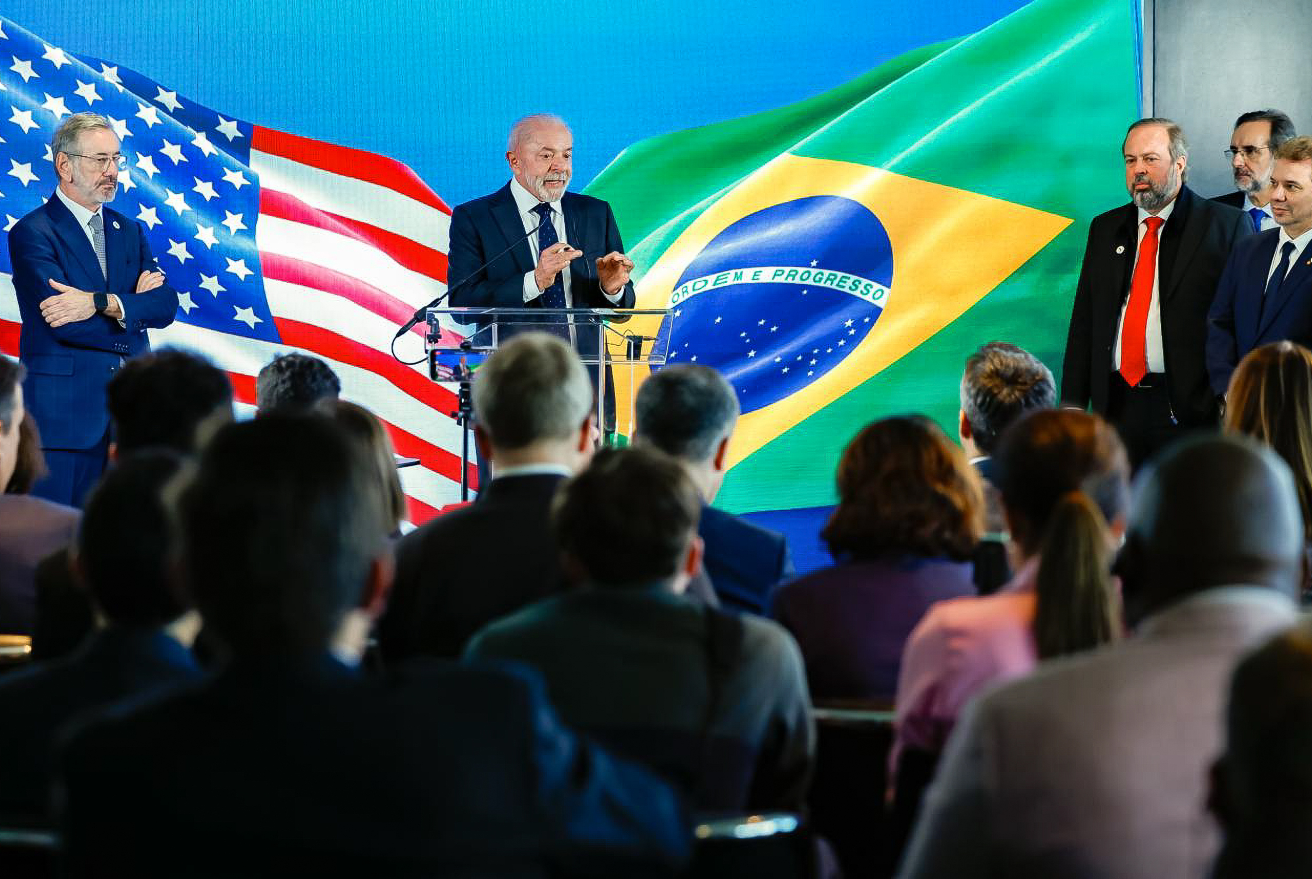 Lula anuncia plano nacional contra crime organizado depois de reunião com Trump
