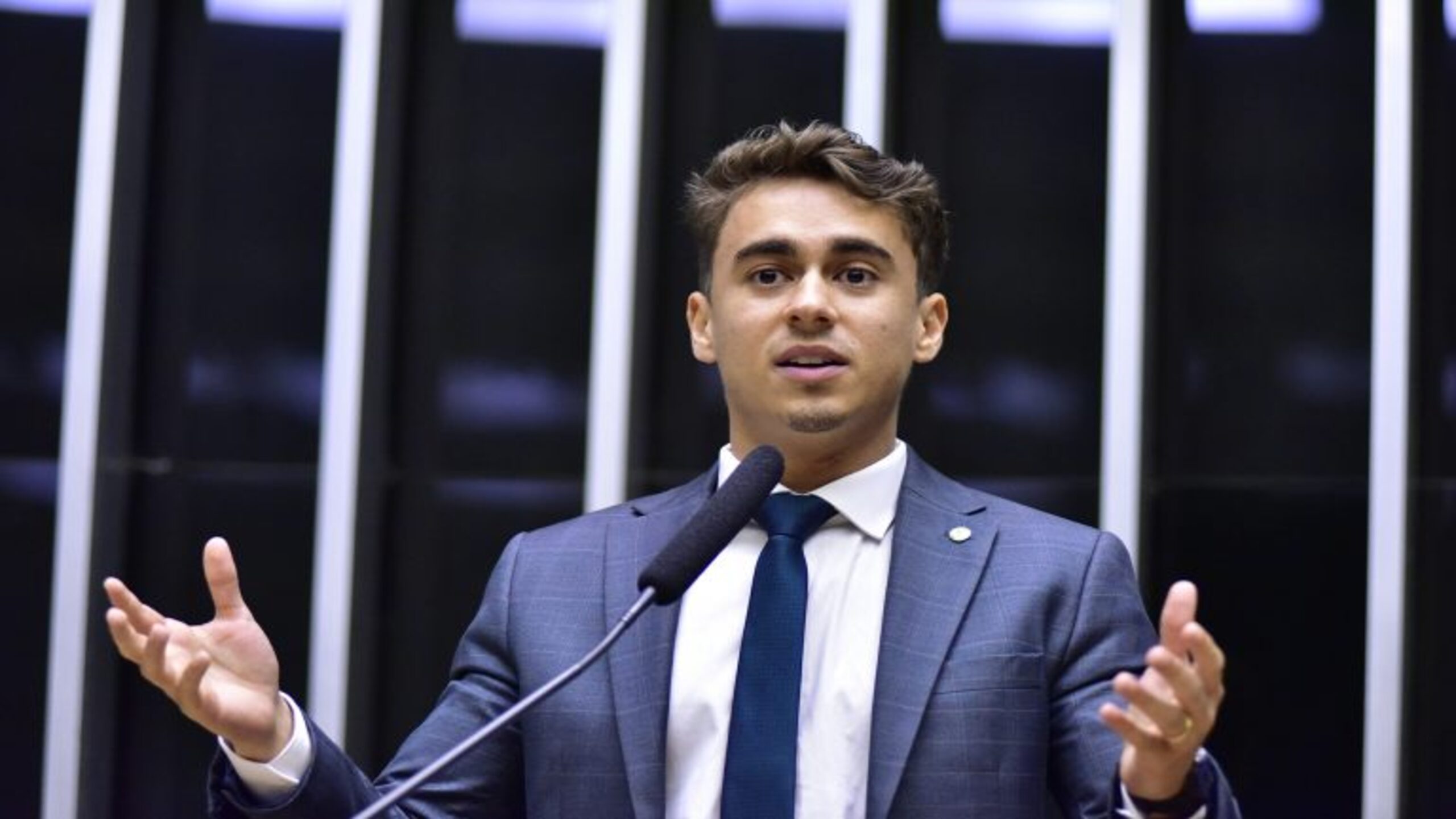TCU arquiva pedido de investigação sobre voos de Nikolas em jato de Vorcaro na campanha de 2022
