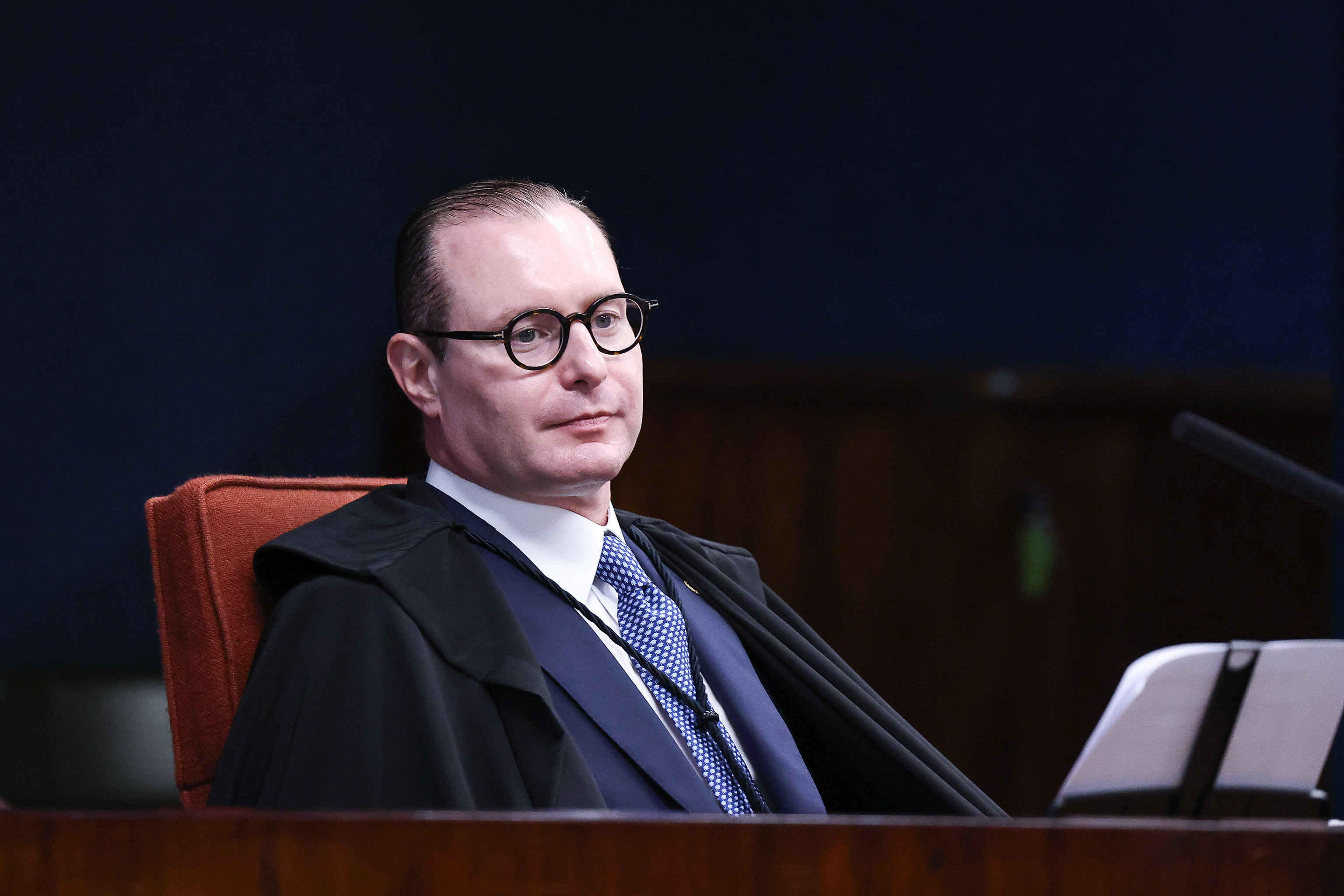 Zanin aceita denúncia e STF vai julgar esquema de venda de sentenças no STJ