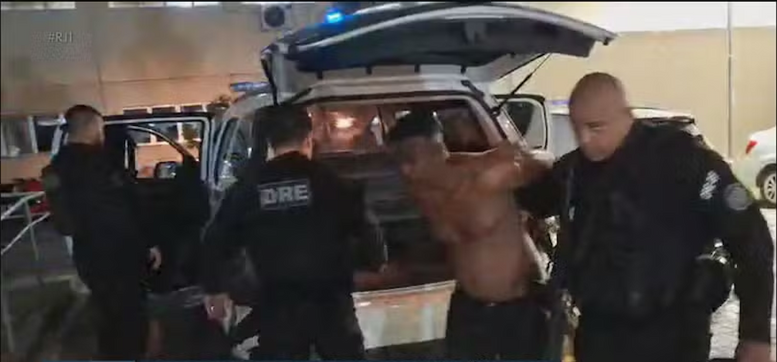 Polícia prende suspeitos do Comando Vermelho após bomba explodir em escola de Belford Roxo