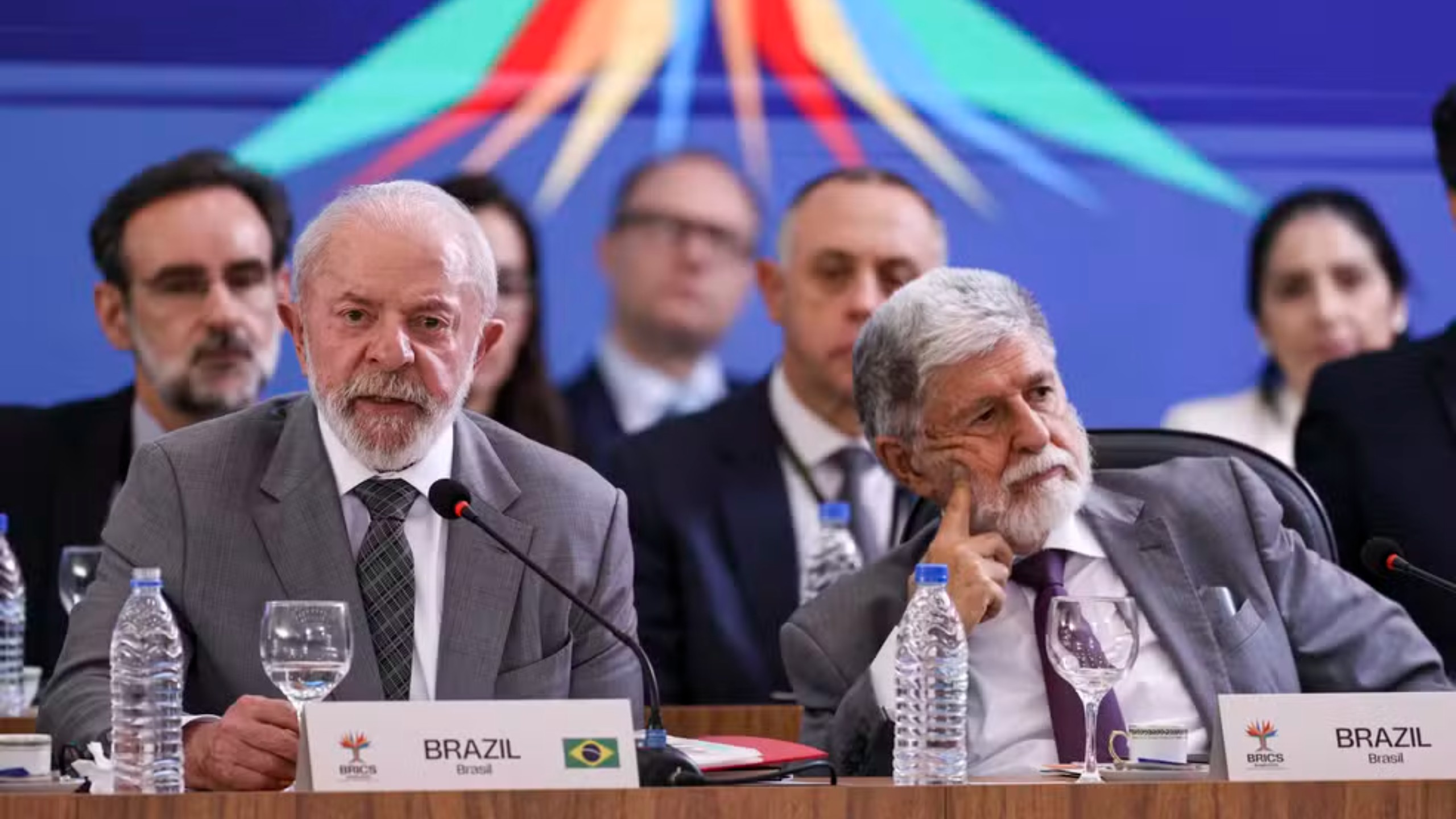 Governo Lula reúne ministérios e Itamaraty para definir reação à decisão dos EUA sobre PCC e CV
