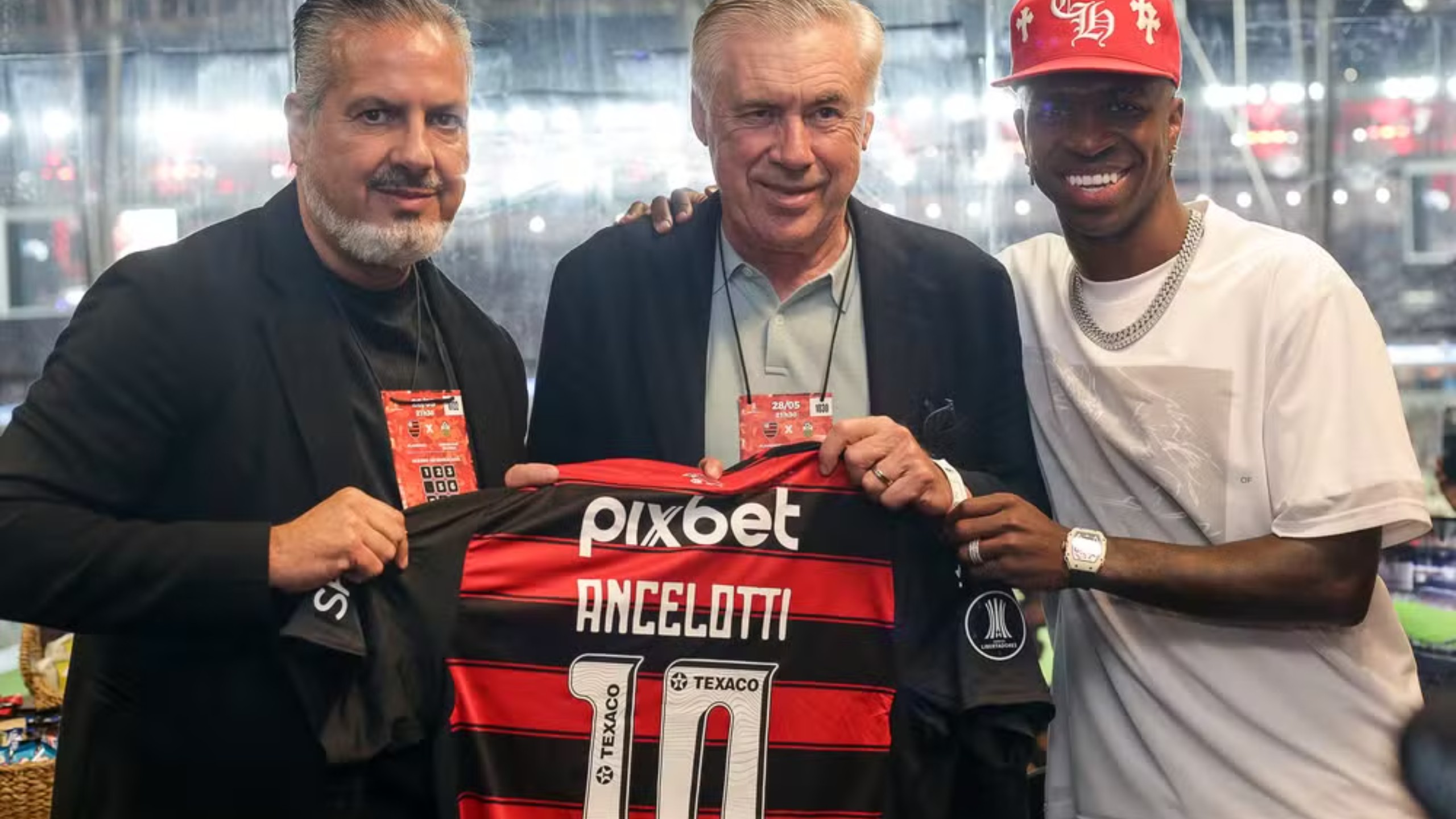 Vini Jr revela saudade do Flamengo e projeta volta ainda em alto nível para conquistar a Libertadores