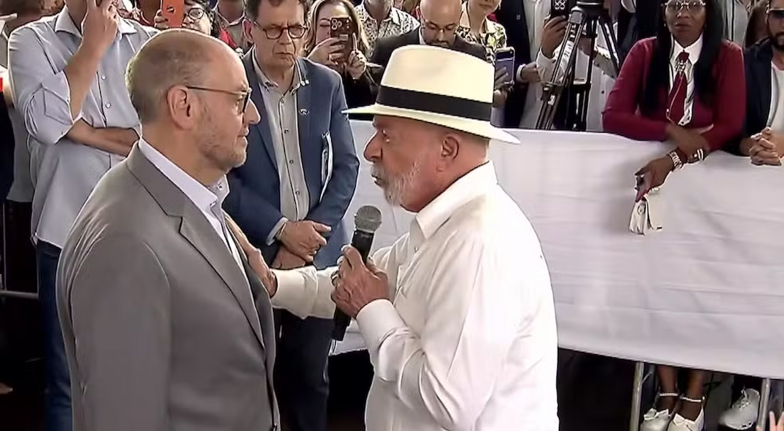 Lula diz que Ricardo Couto deve combater milicianos e ladrões que governaram o Rio