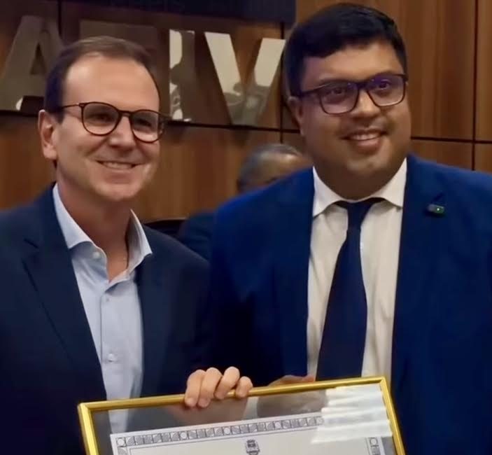 Elton Cristo entra na mira de Knoploch após aproximação com Eduardo Paes