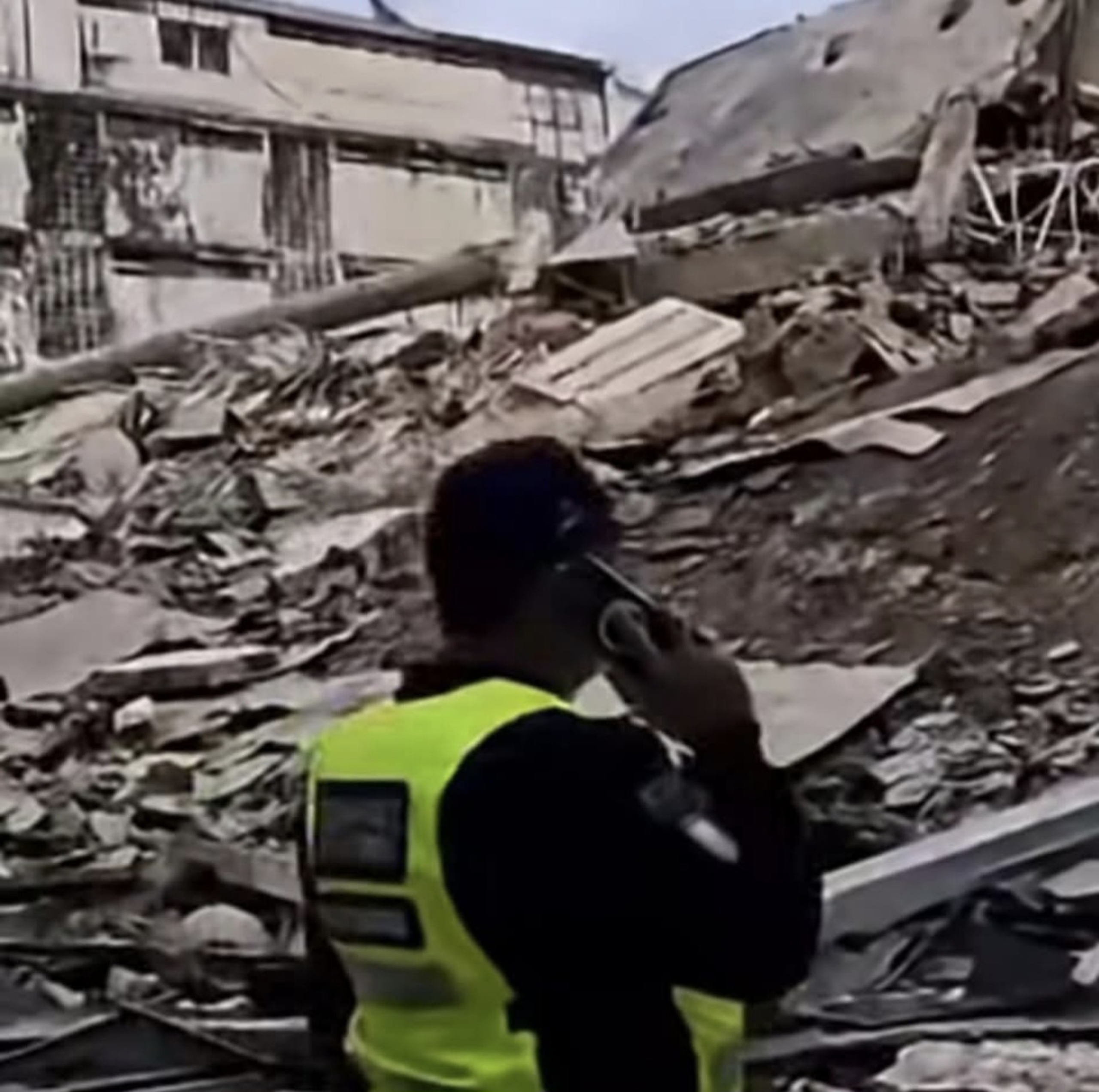 Terremotos de 7,2 e 7,5 atingem a Venezuela e provocam danos em Caracas