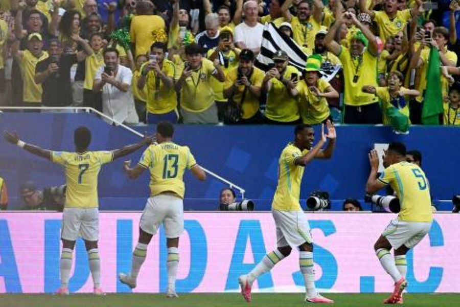 Brasil faz 3 a 0 na Escócia com show de Vini Jr. e Matheus Cunha