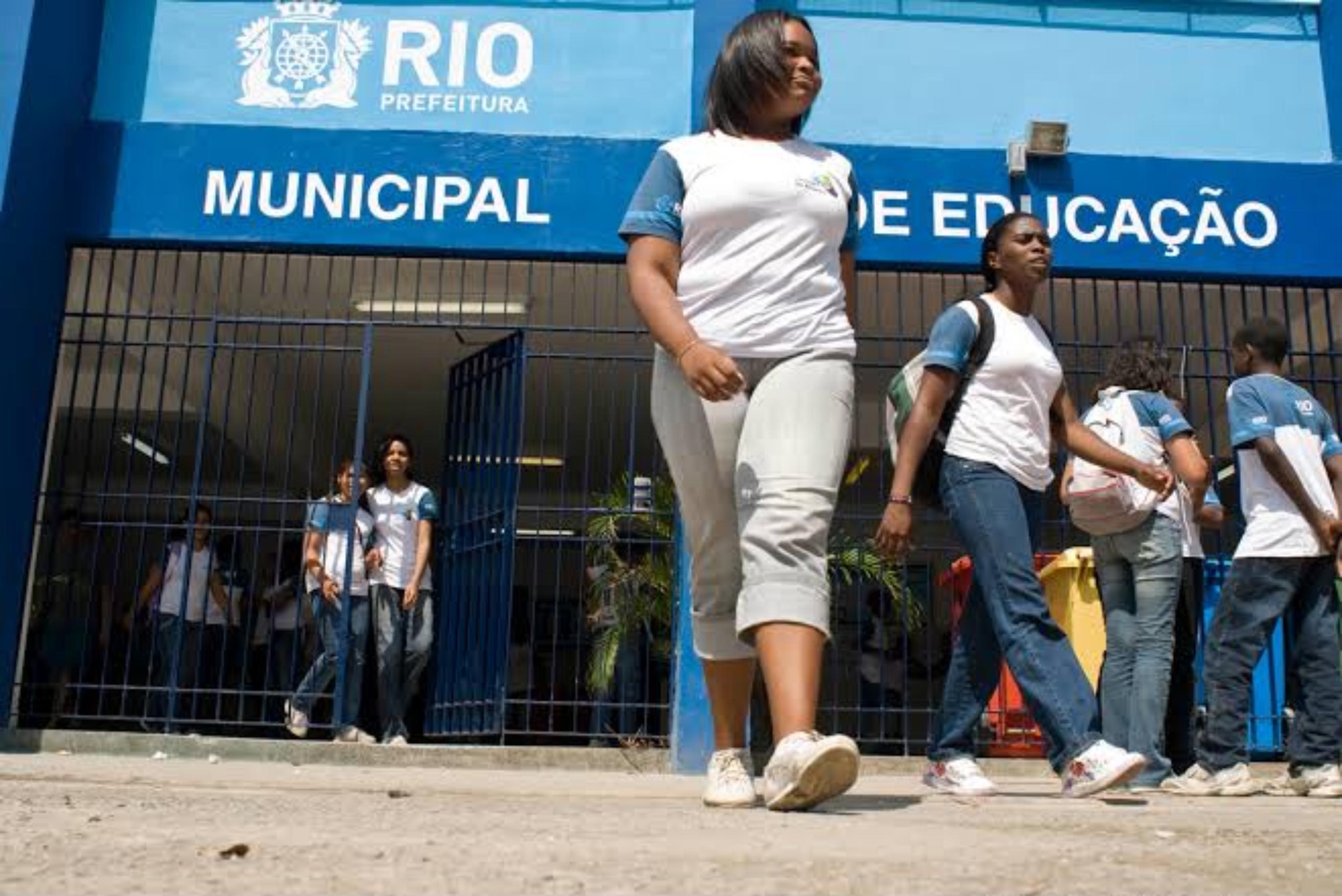 TJ-RJ derruba reajustes de agentes de educação infantil do Rio por falha na tramitação da lei