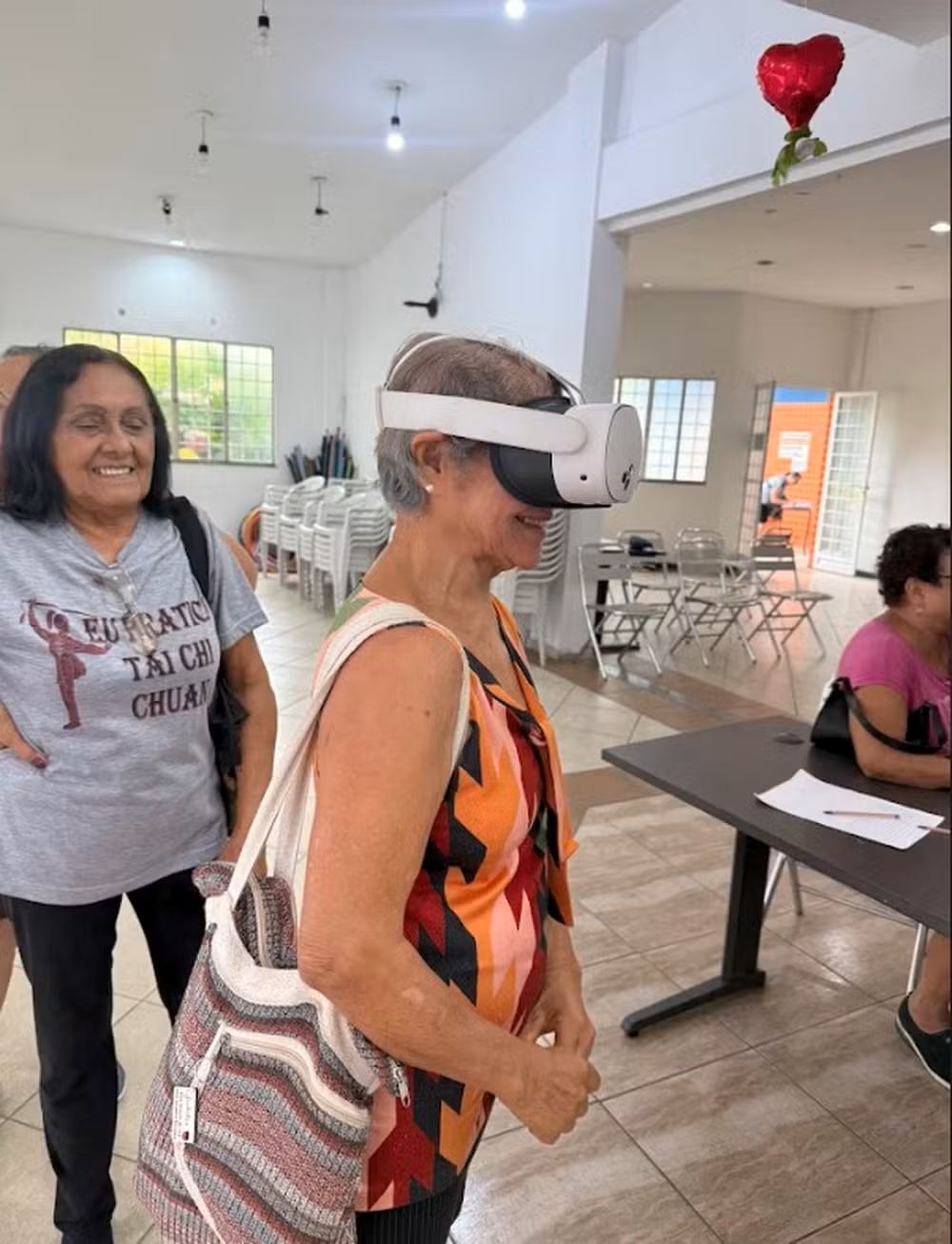 Junho Violeta: veja os golpes que mais atingem idosos e como se proteger