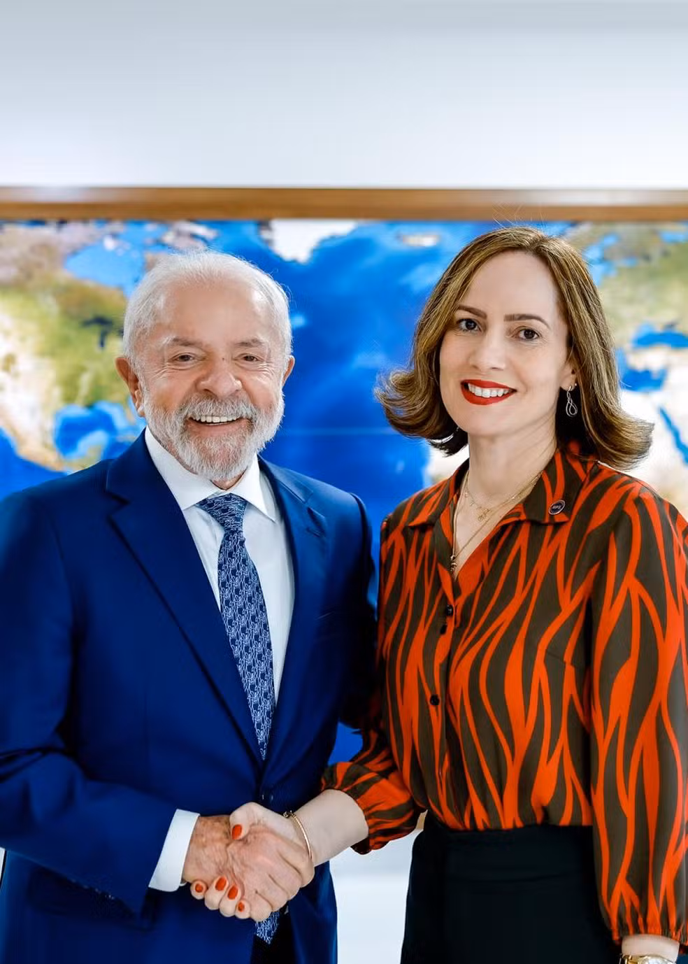 Lula promete zerar fila do INSS até setembro e mira alívio para 2,2 milhões de pedidos