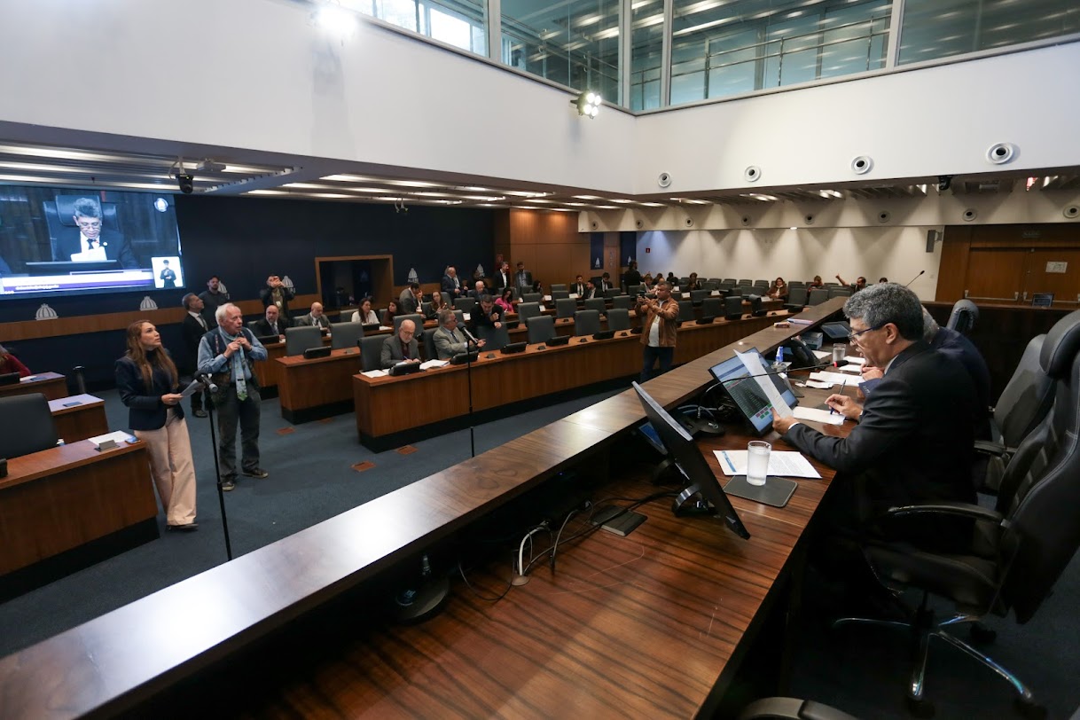PL e Psol chegam a acordo para destravar votações antes do recesso na Alerj