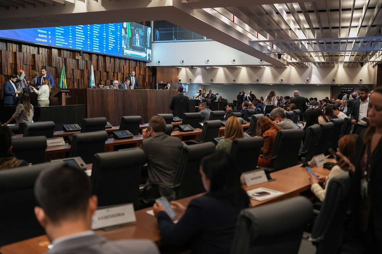 Alerj inaugura espaço exclusivo para jornalistas no plenário