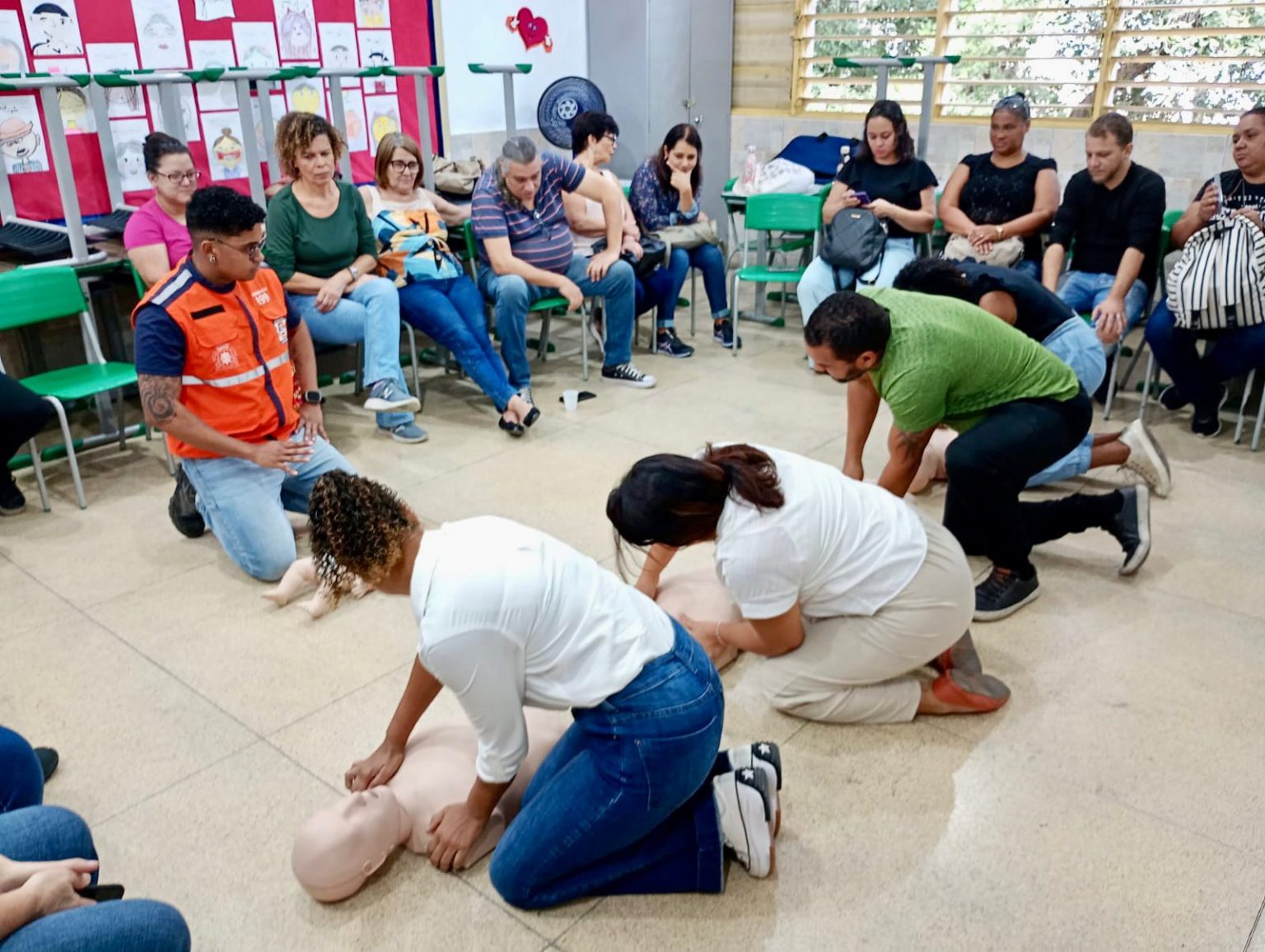 Rede estadual reforça treinamento de emergência com foco em saúde mental