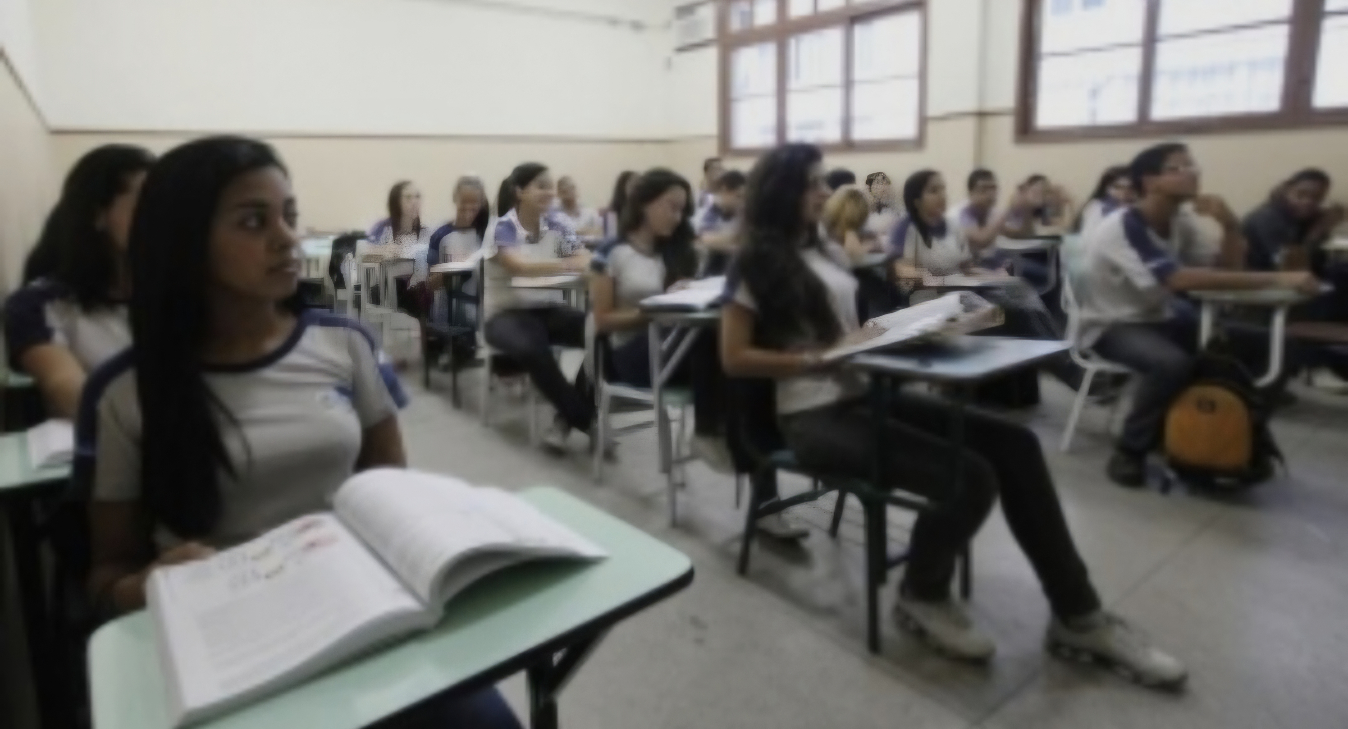 Rio reduz abandono escolar e reprovação no ensino médio, aponta Censo