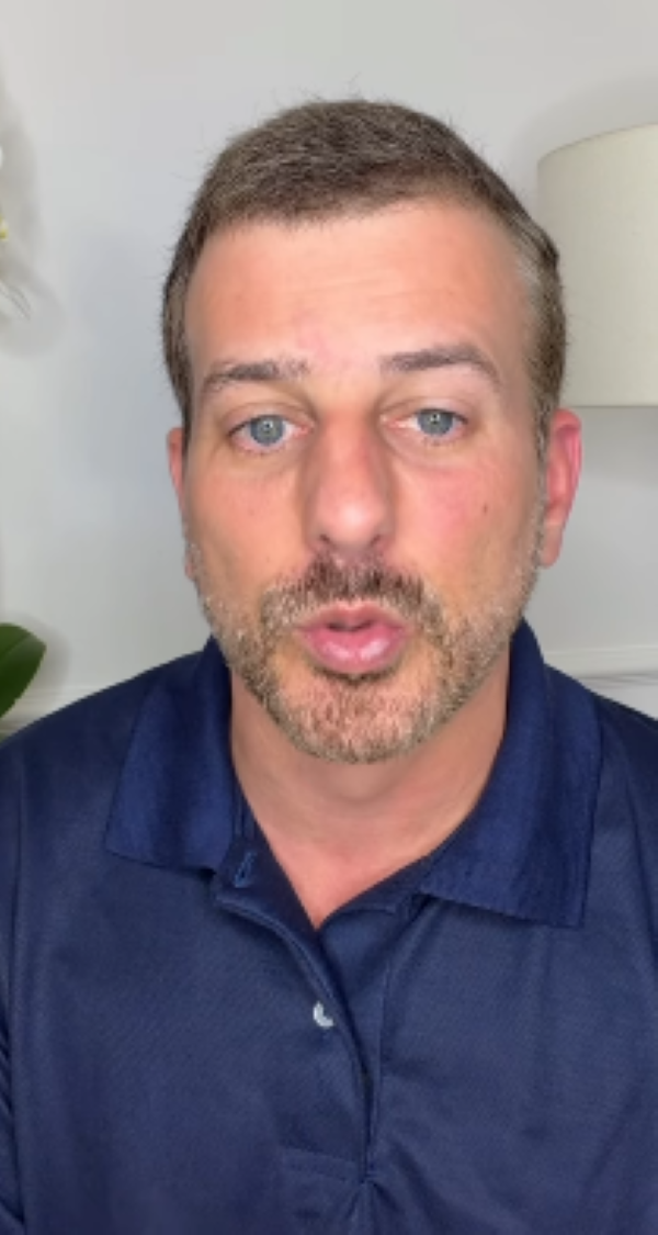 Soranz reage após ser chamado de ‘bicha pão com ovo’ e acusa Marcelo Diniz de violência política; vídeo