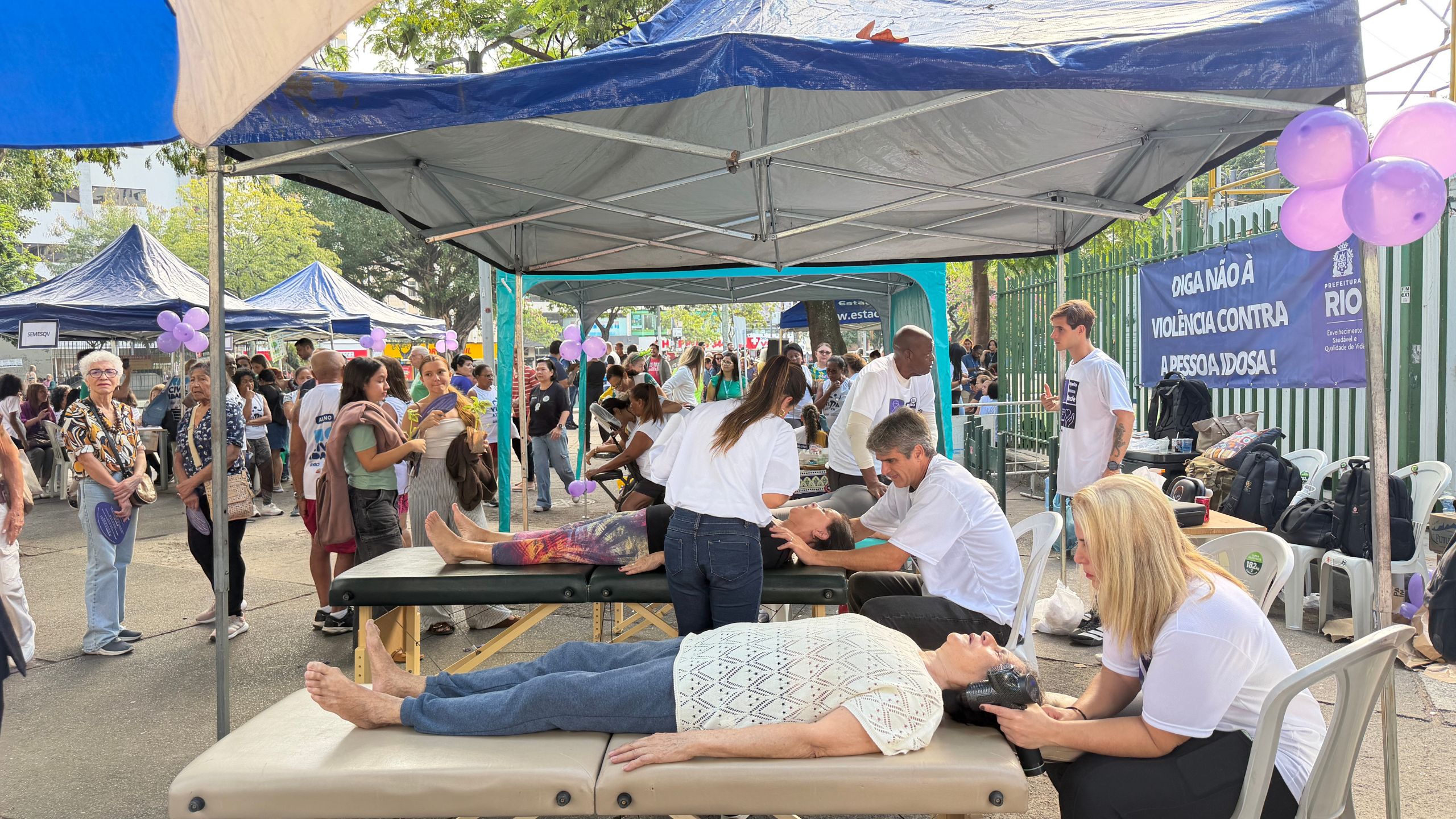 Rio promove ação contra violência à pessoa idosa com evento na Praça Saens Peña, na Tijuca