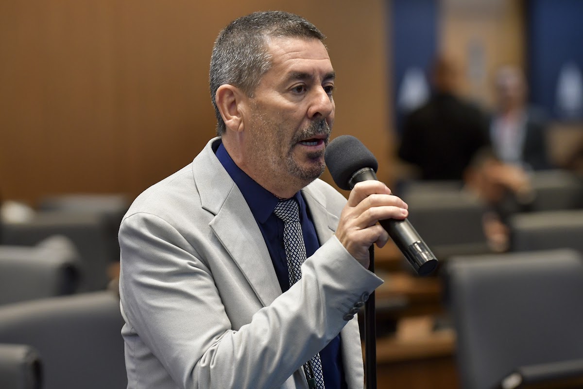 Vaga no TCE impulsiona movimento por Val Ceasa na Alerj, mas deputado rejeita articulação