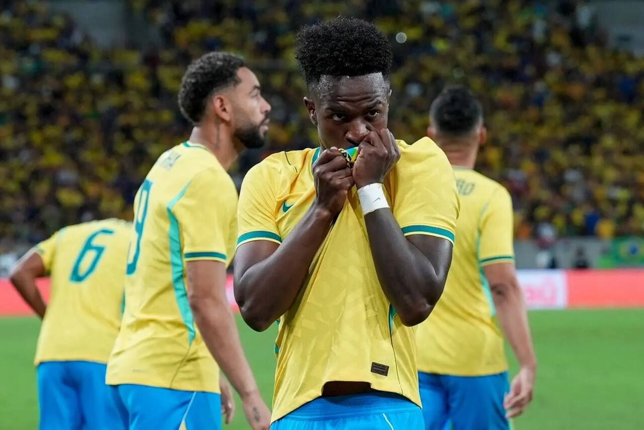 Brasil inicia busca pelo hexa contra Marrocos no mesmo país do tetra e com Ancelotti no comando