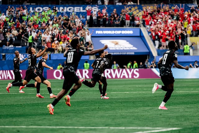 Canad&aacute; marca no fim, vence &Aacute;frica do Sul e avan&ccedil;a &agrave;s oitavas da Copa do  Mundo - Agenda do Poder