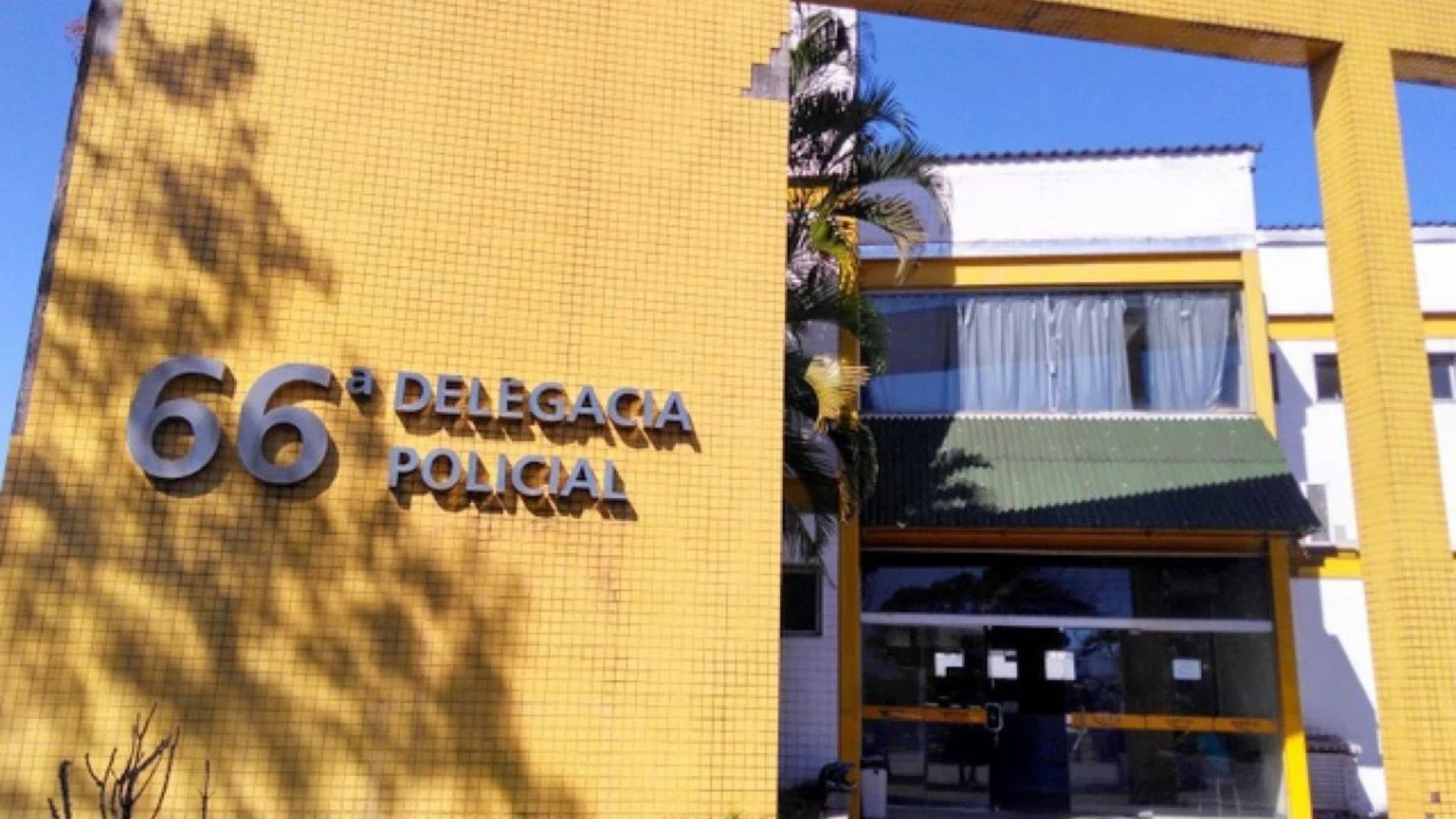 Quatro homens são detidos por furto de energia em recicladora na Baixada