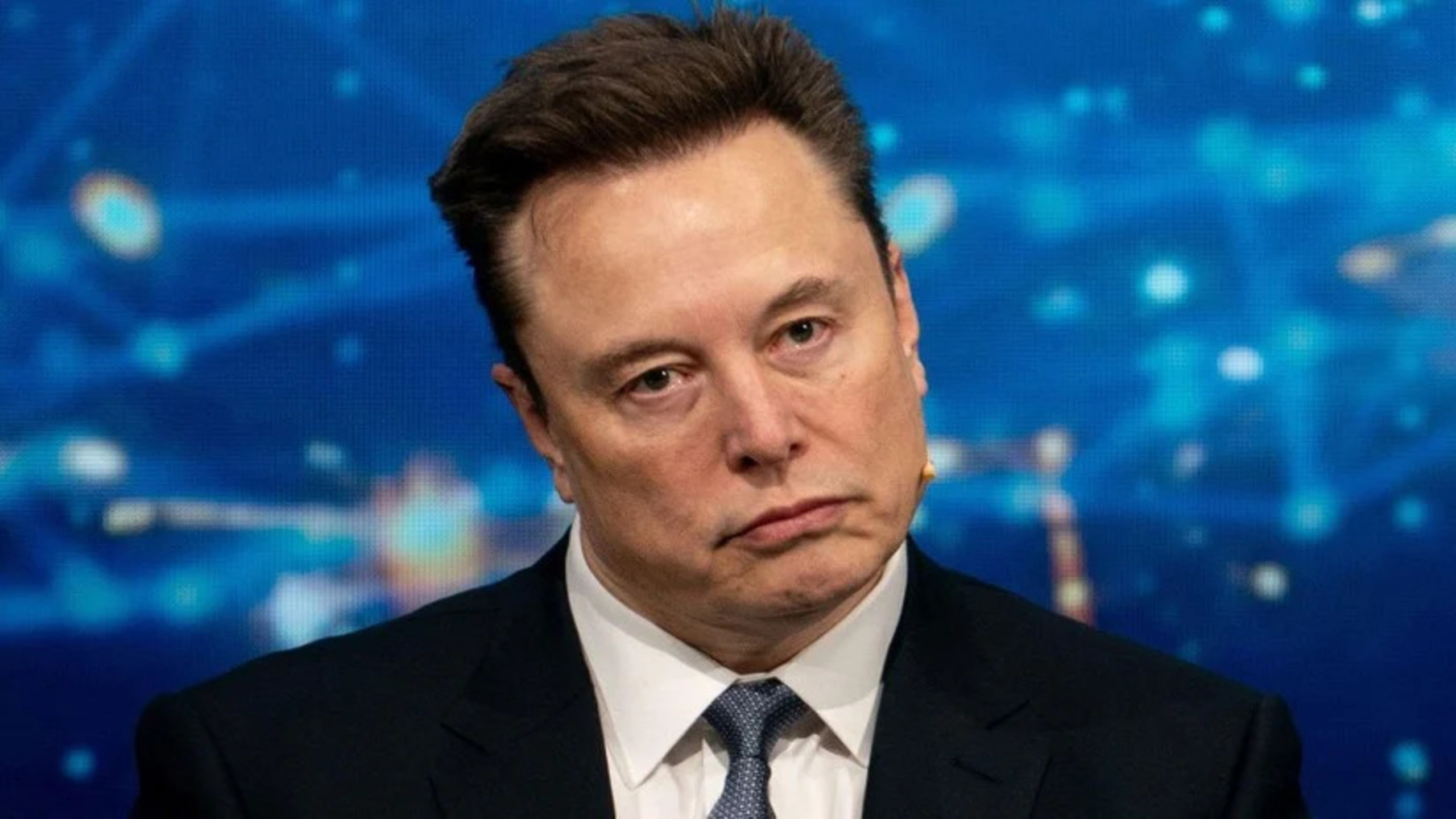 Elon Musk se torna o primeiro trilionário da história após estreia da SpaceX na Nasdaq