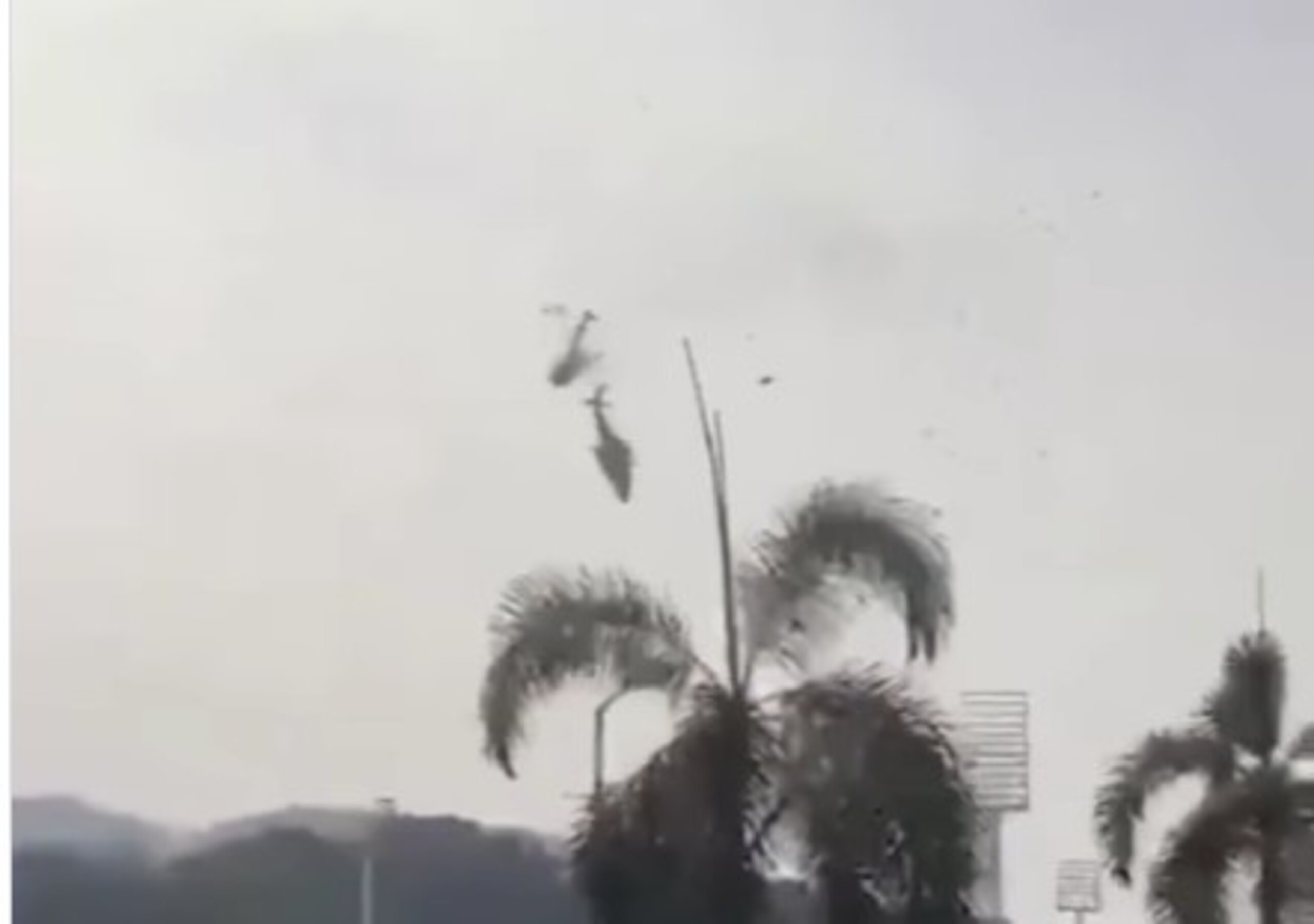 Vídeo mostra momento em que helicópteros colidem no Recreio dos Bandeirantes