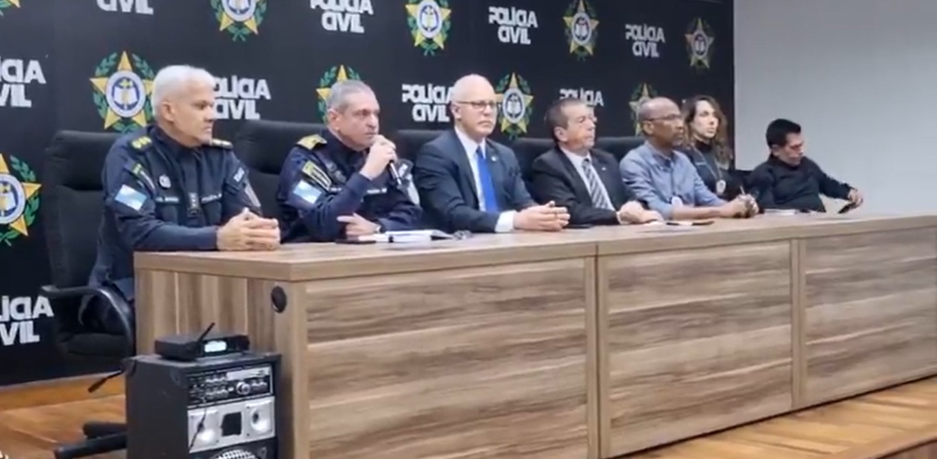 Maré era usada como base para armazenar e vender produtos roubados, diz polícia