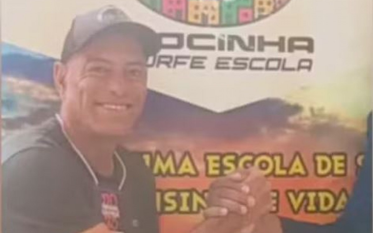Buscas por professor de surfe que desapareceu no mar de São Conrado entram no 3° dia