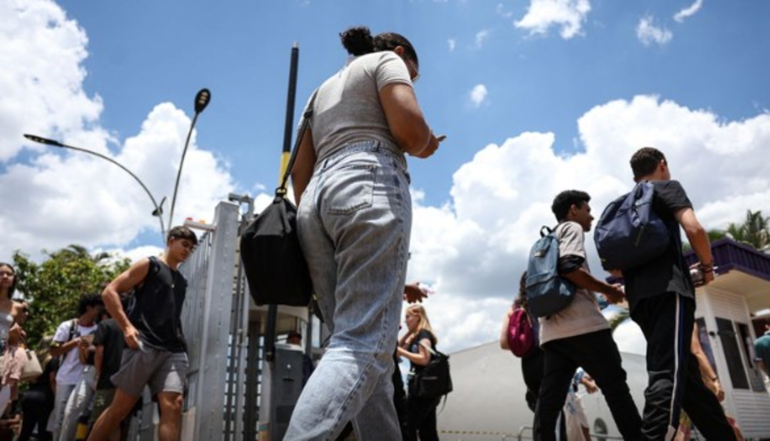 Dados do MTE apontam que 25% dos jovens da geração Z deixam emprego antes de completar um ano