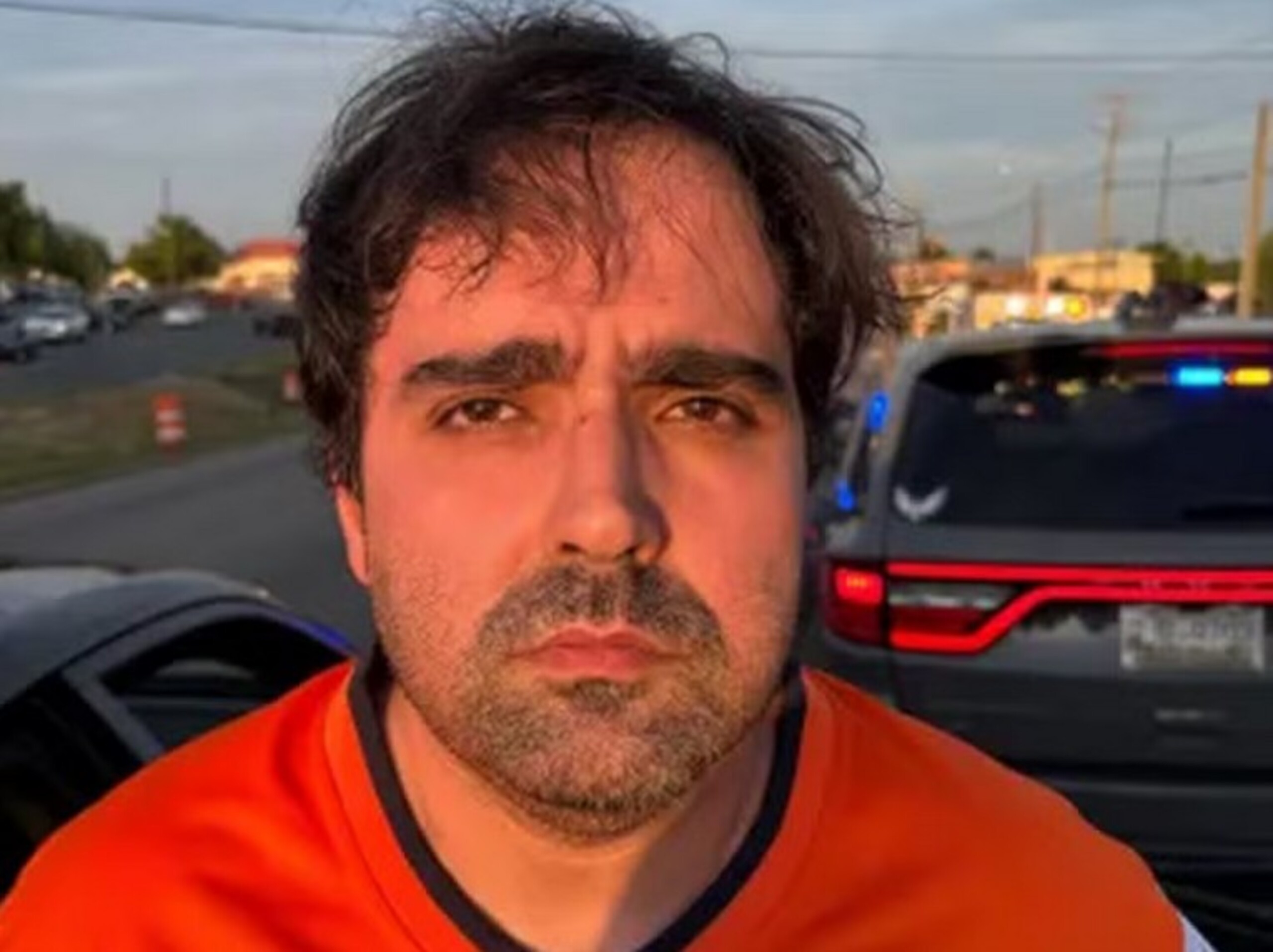 Investigadores brasileiros não reconhecem homem preso nos EUA pelo ICE como chefe do PCC ou CV