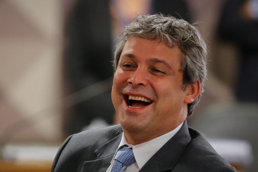 Conheça os 10 pré-candidatos a deputado federal que lideram as intenções de voto no Rio