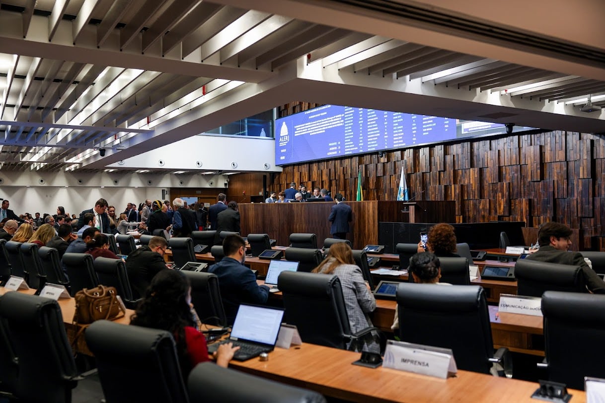 Alerj aprova LDO de 2027 com previsão de déficit de R$ 13 bilhões