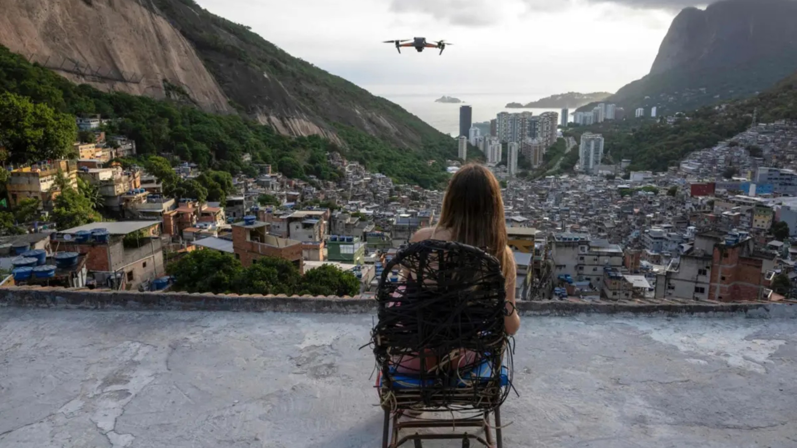 Turismo na Rocinha ganha destaque em jornais britânicos após viralização de vídeos com drones