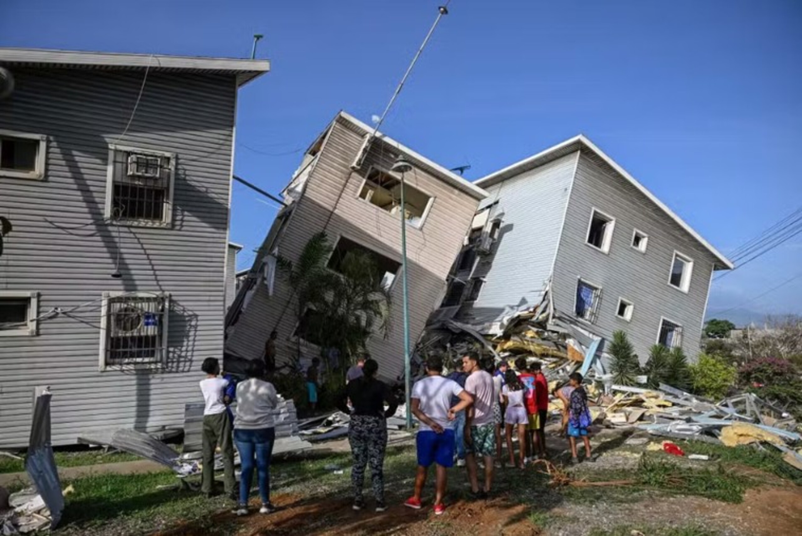 Número de mortos em terremotos na Venezuela sobe para 589 e quase 3 mil estão feridos