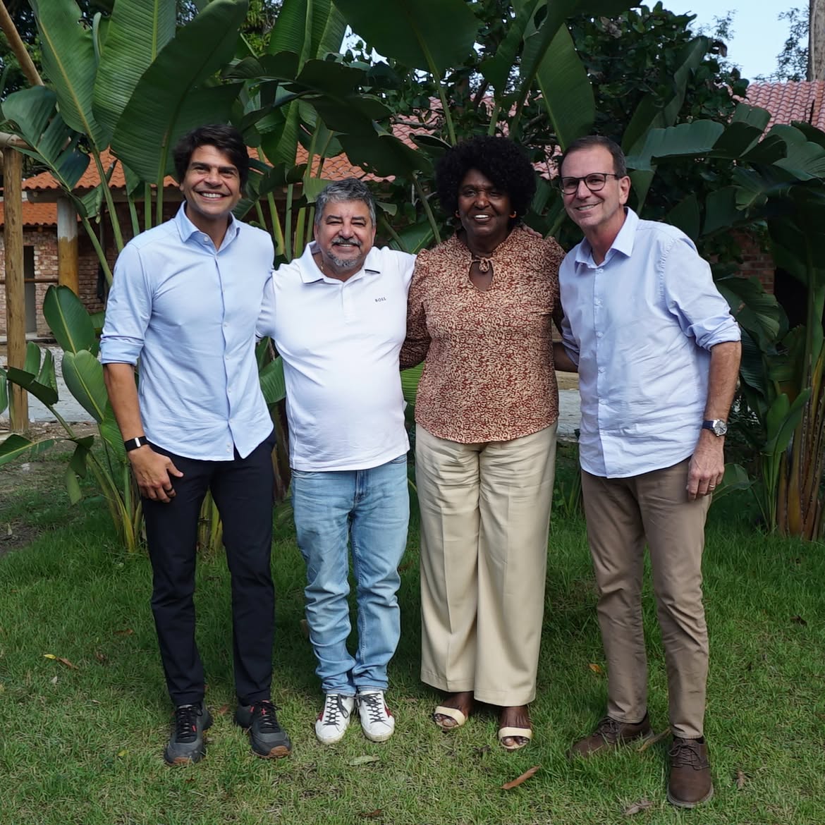 Quaquá sela paz com Benedita e declara apoio à sua pré-candidatura ao Senado
