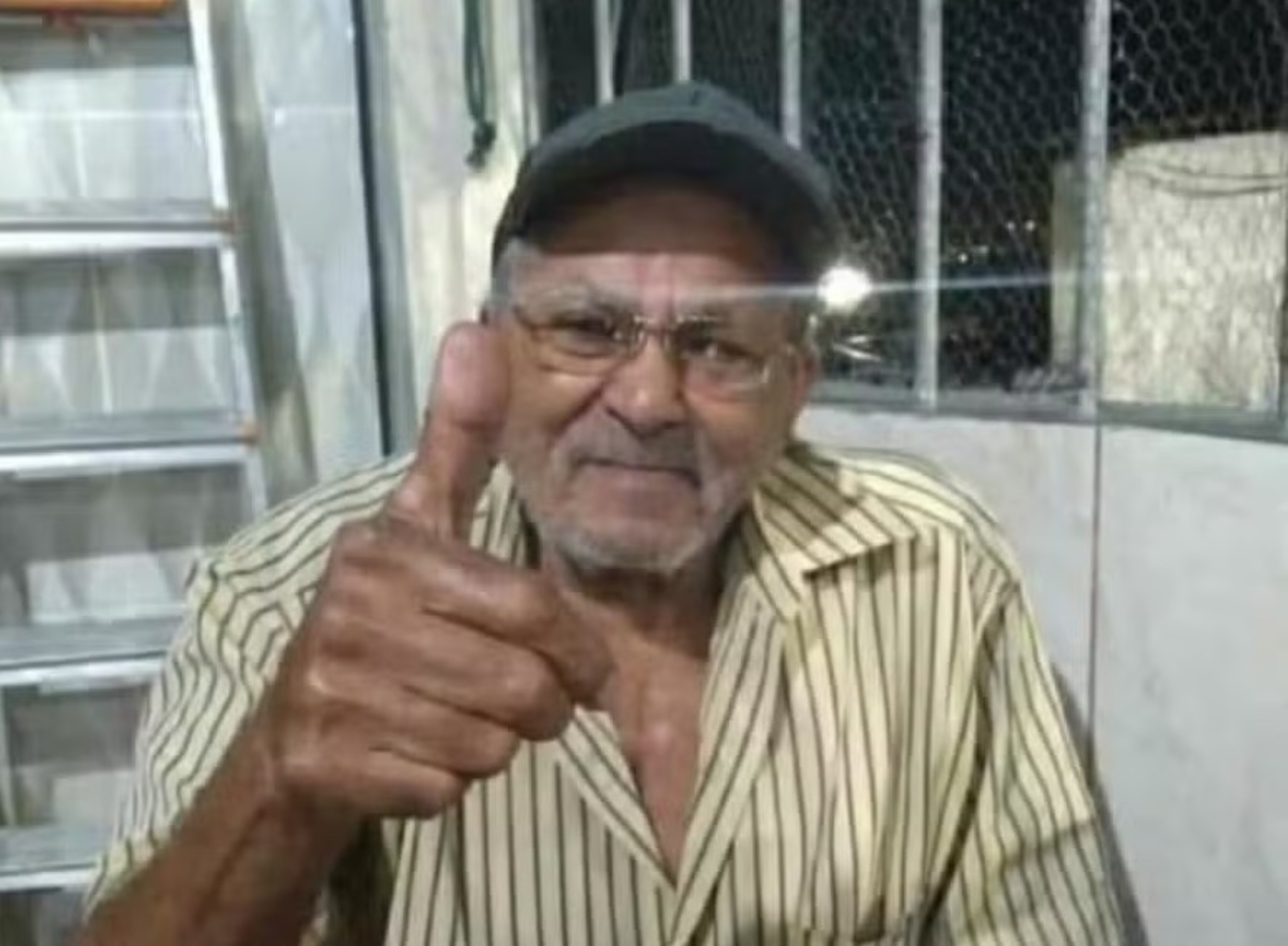 Bala perdida mata comerciante de 80 anos dentro do próprio bar na Tijuca