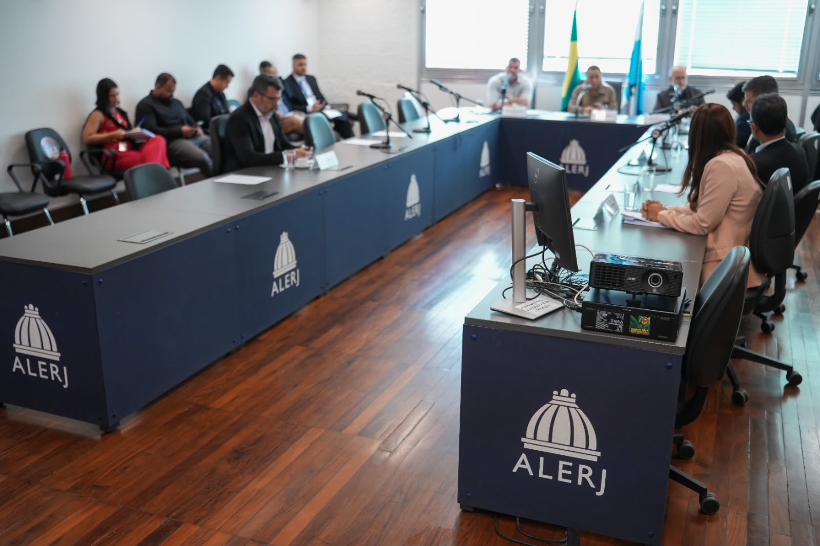 Comissão de contenção de gastos da Alerj mira sigilo em contratos e processos do governo