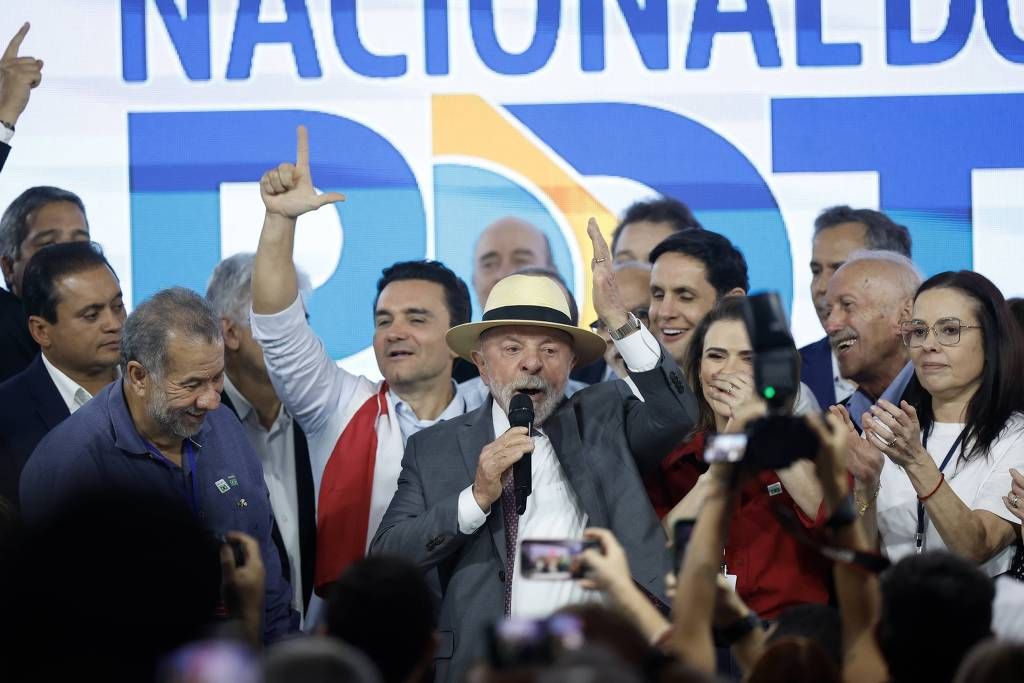 Lula desafia Marco Rubio a apoiar Flávio Bolsonaro e diz que vai derrotar adversários