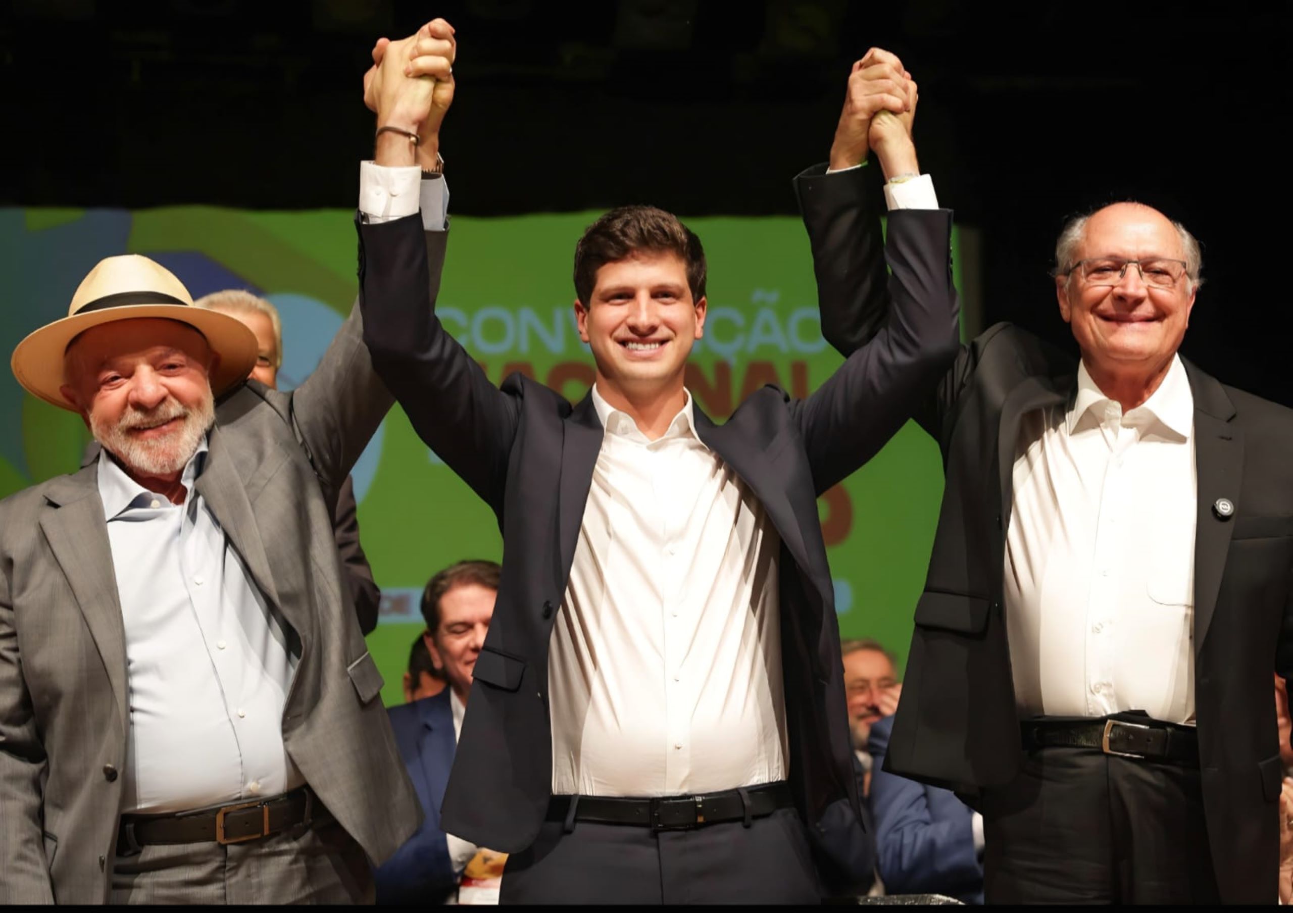 PSB oficializa Alckmin como vice de Lula e reforça aliança para 2026
