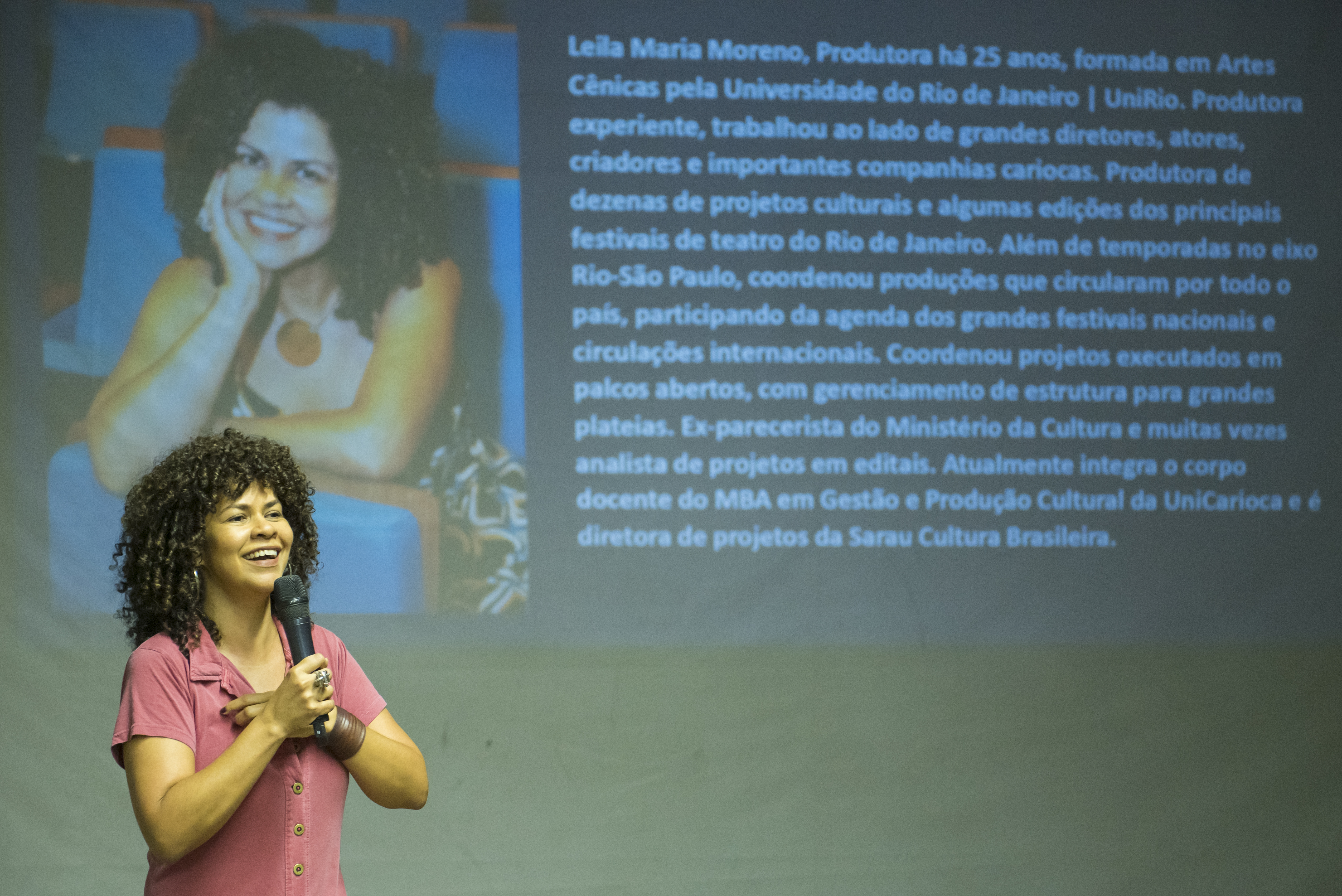 Sementes oferece formação gratuita para mulheres negras no Rio