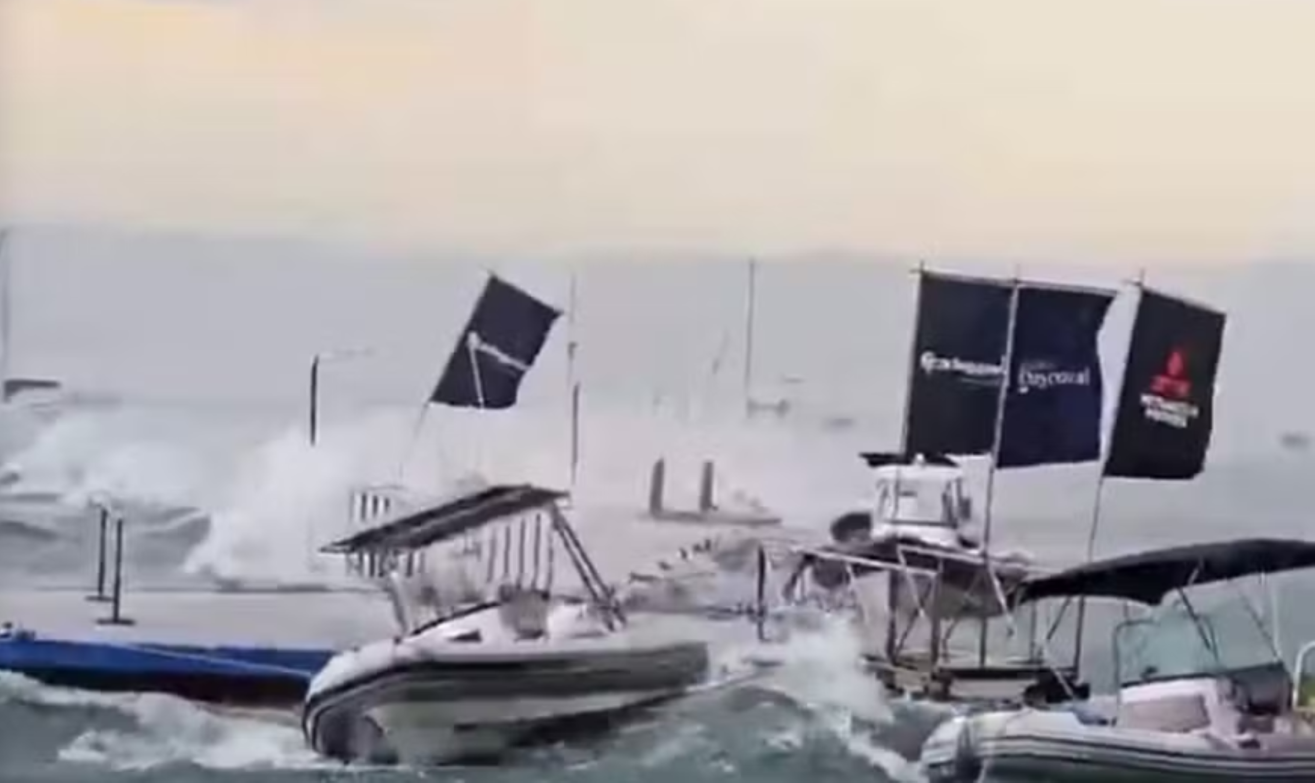 Ventania que atingiu o Rio chega à Costa Verde com rajadas de 104 km/h