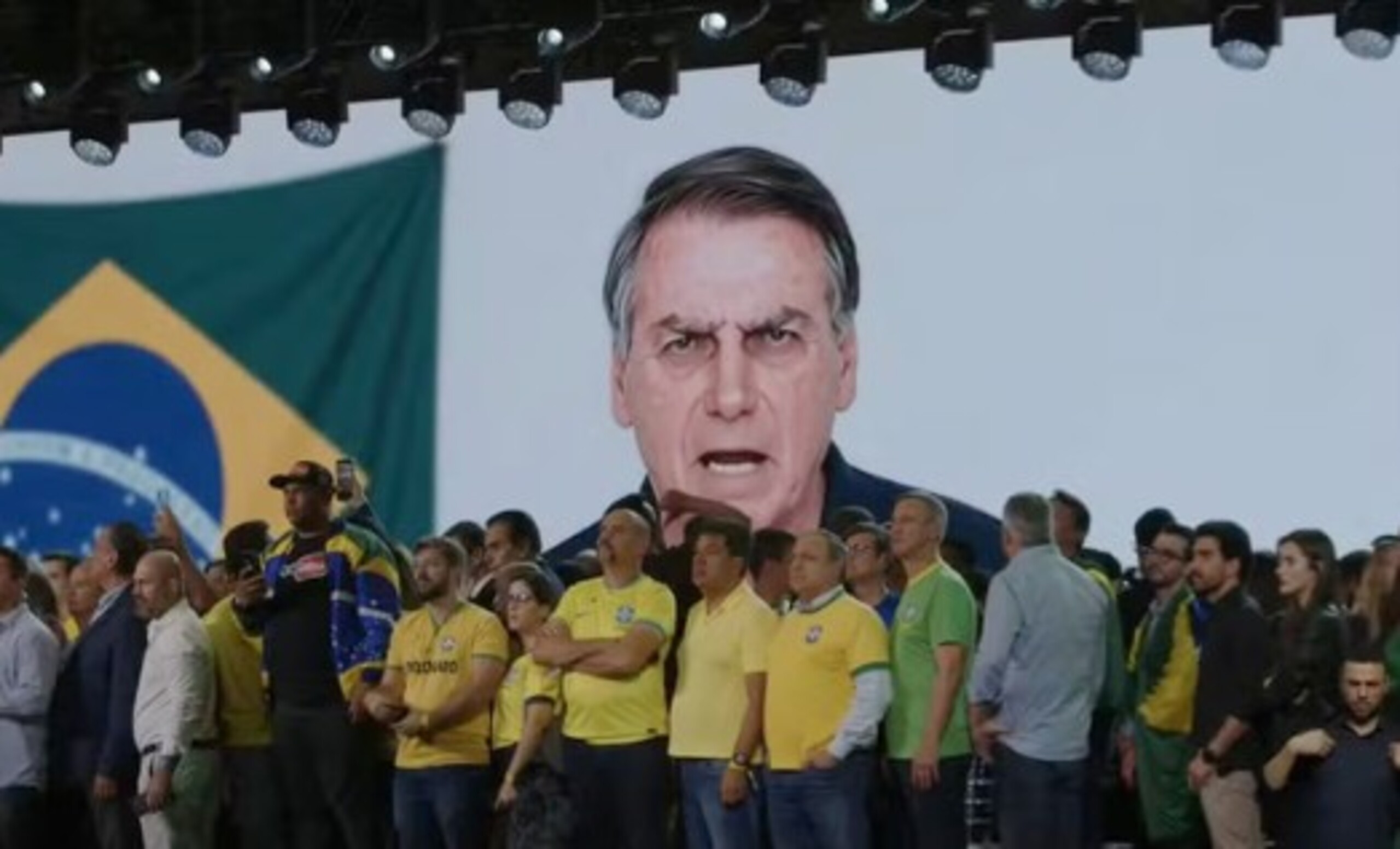 Versão IA de Bolsonaro gera debate sobre uso da tecnologia em campanha eleitoral; conheça as regras
