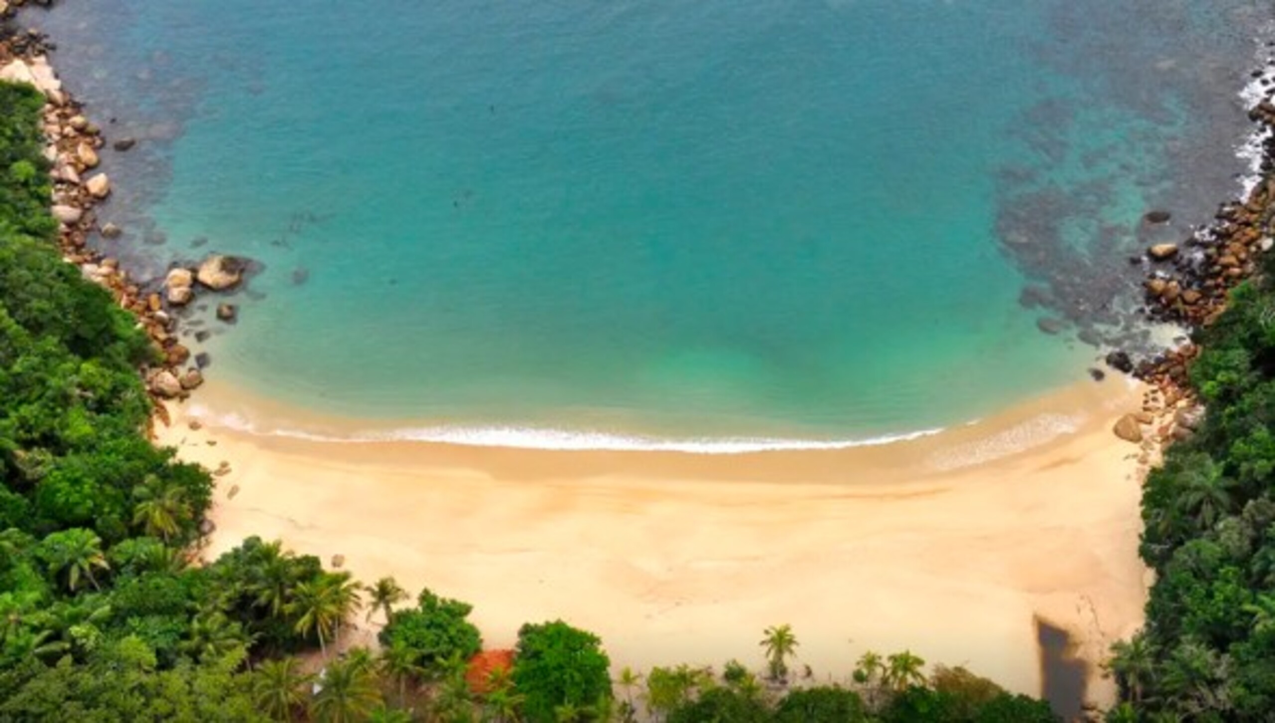 Ilha Grande é eleita uma das melhores do mundo para visitar em 2026 e coloca o Brasil em ranking internacional