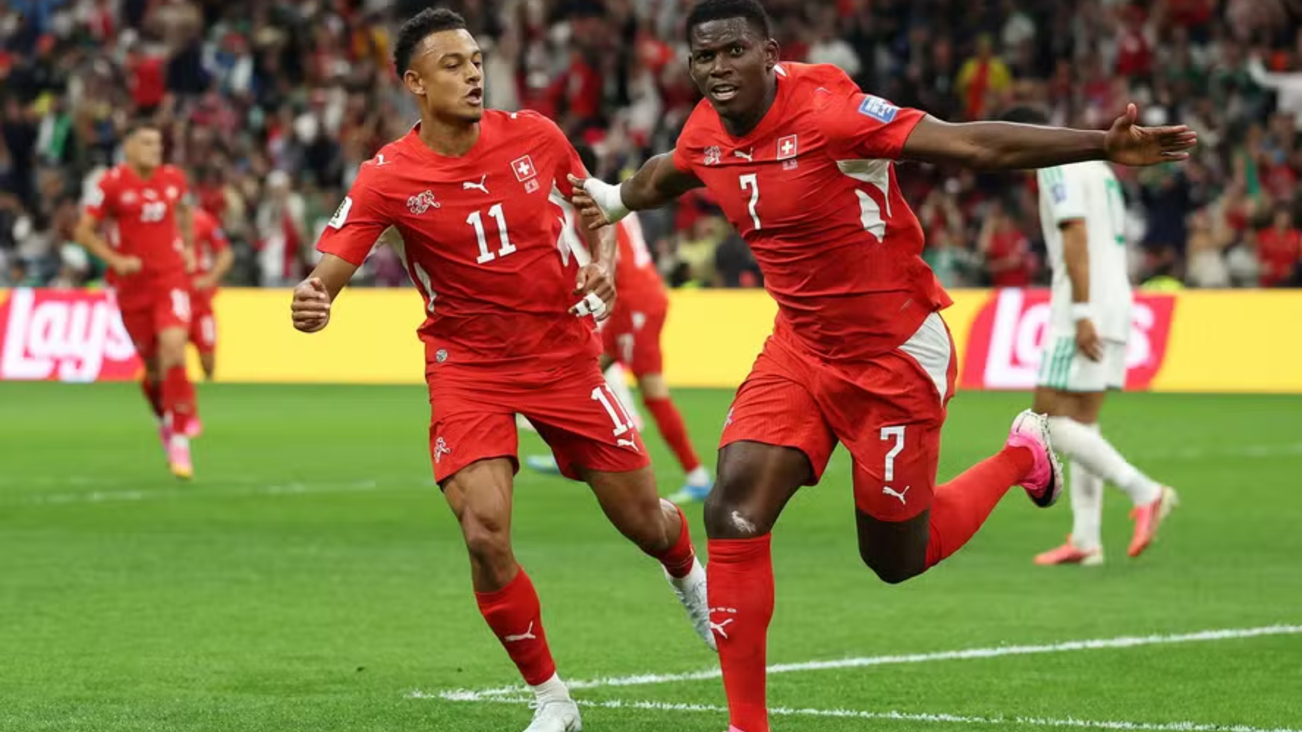 Suíça vence a Argélia por 2 a 0, confirma favoritismo e garante vaga nas oitavas da Copa do Mundo