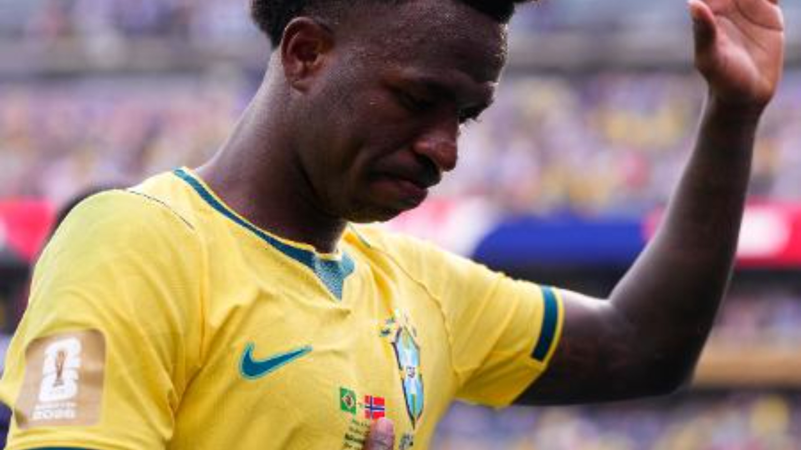 Vini Jr. explica por que não bateu pênalti contra a Noruega e rebate críticas